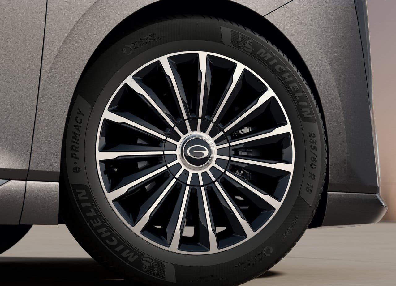 GAC M8 PHEV L, foto 22