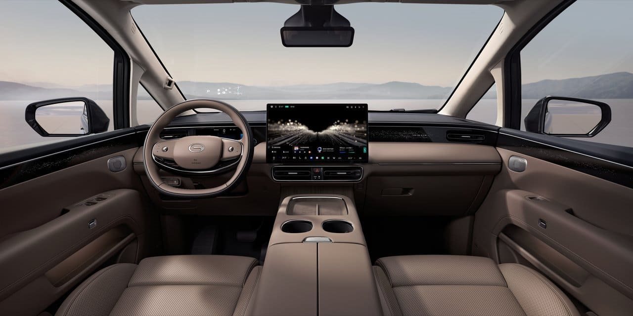 GAC M8 PHEV L, foto 23