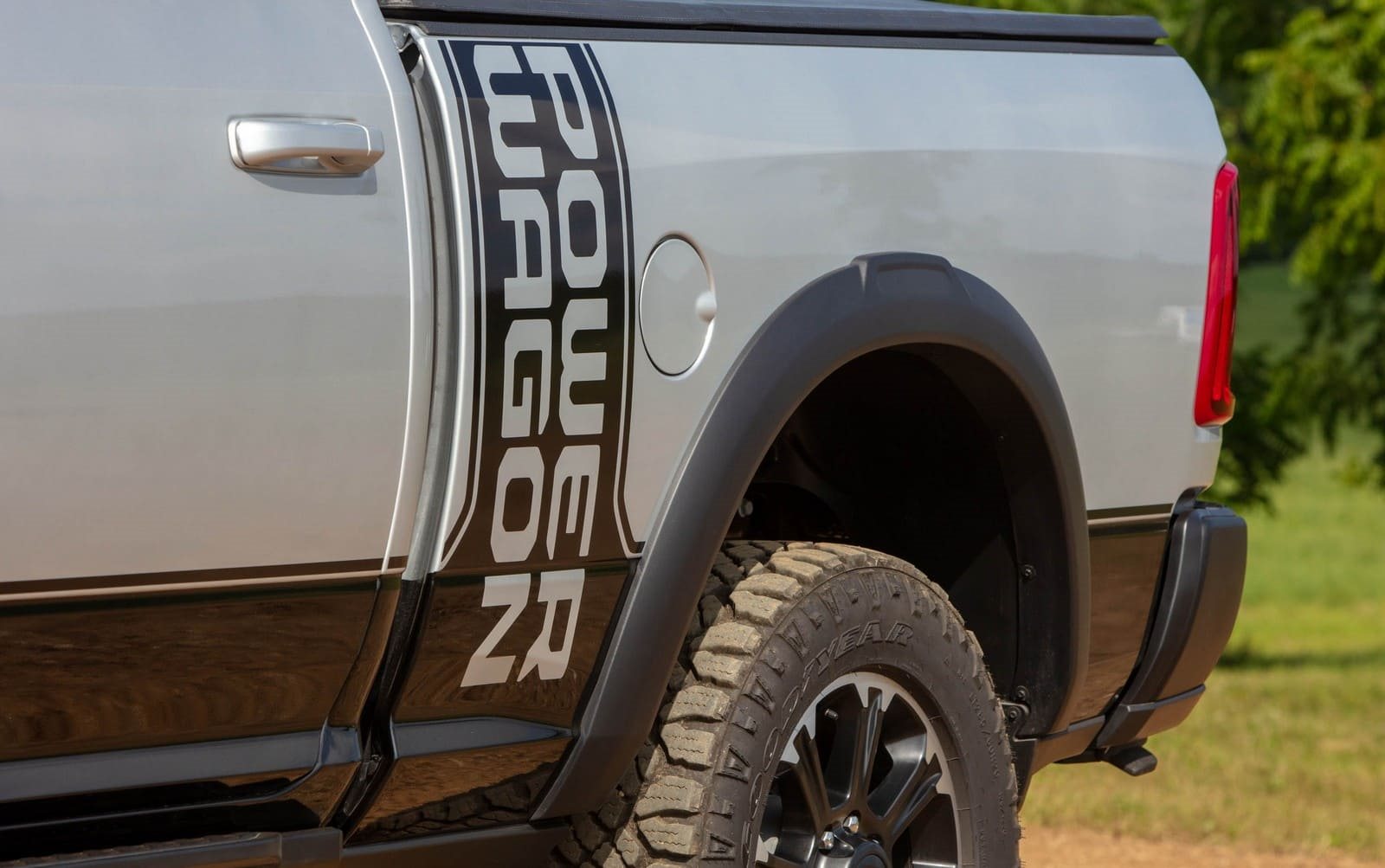 2027 - RAM POWER WAGON CUMMINS TURBO DIESEL SILVER ZYNITH, foto 9