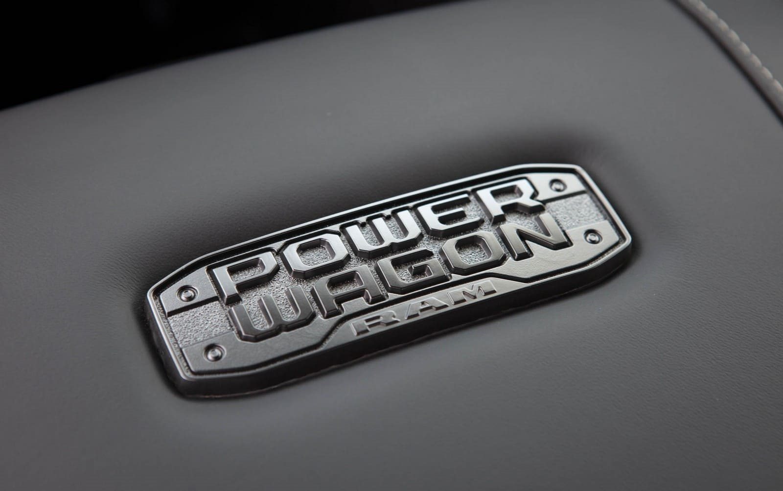 2027 - RAM POWER WAGON CUMMINS TURBO DIESEL SILVER ZYNITH, foto 15