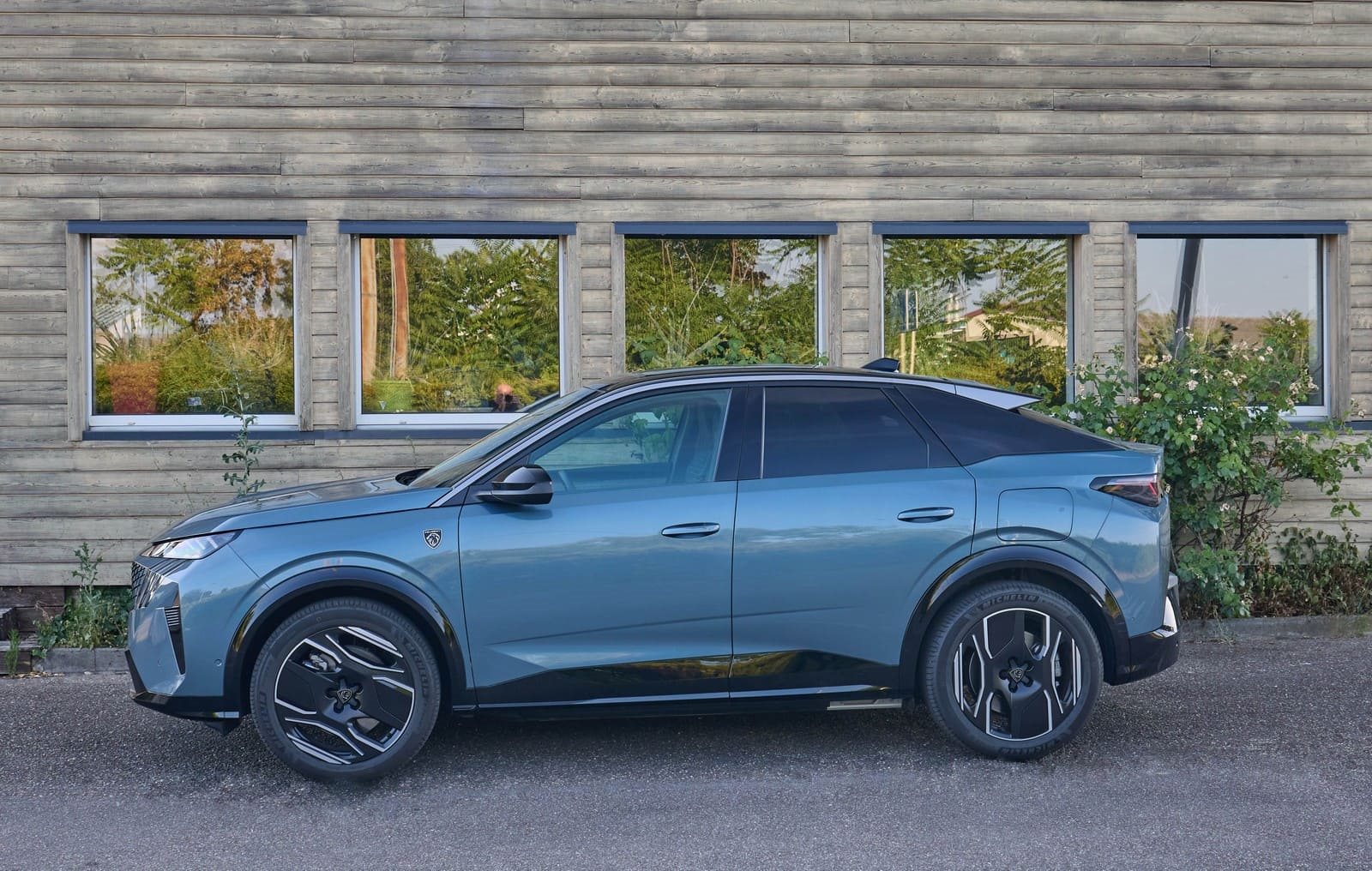 2026 - PEUGEOT E-3008 LONG RANGE, foto 10