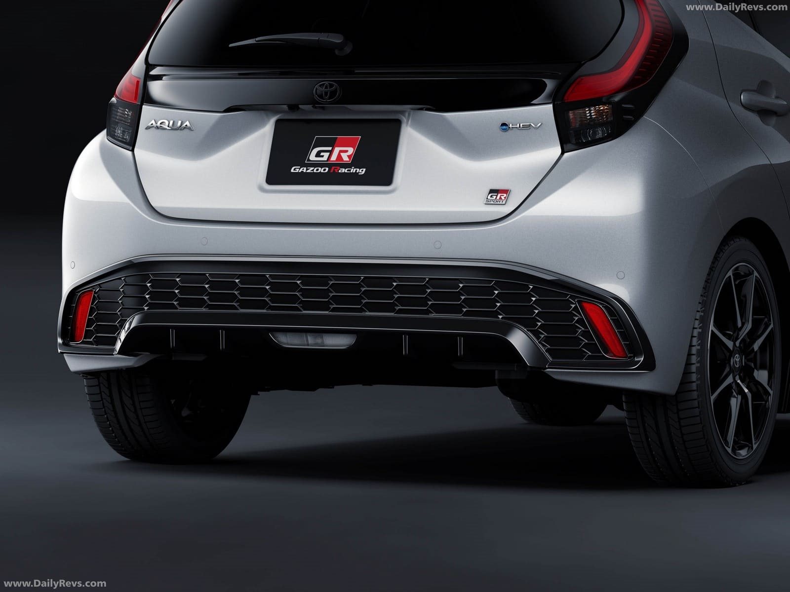 2026 - TOYOTA AQUA GR SPORT, foto 4