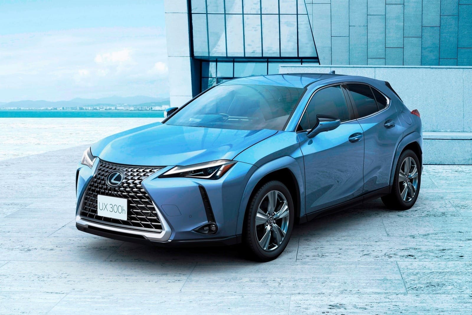 2026 - LEXUS UX 300h SHINING ESSENCE, foto 1