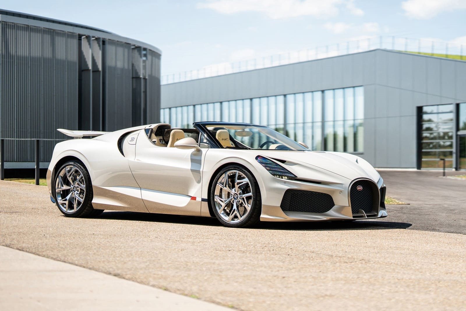 2026 - BUGATTI W16 MISTRAL ‘THE LAST OF ITS KIND’, foto 2