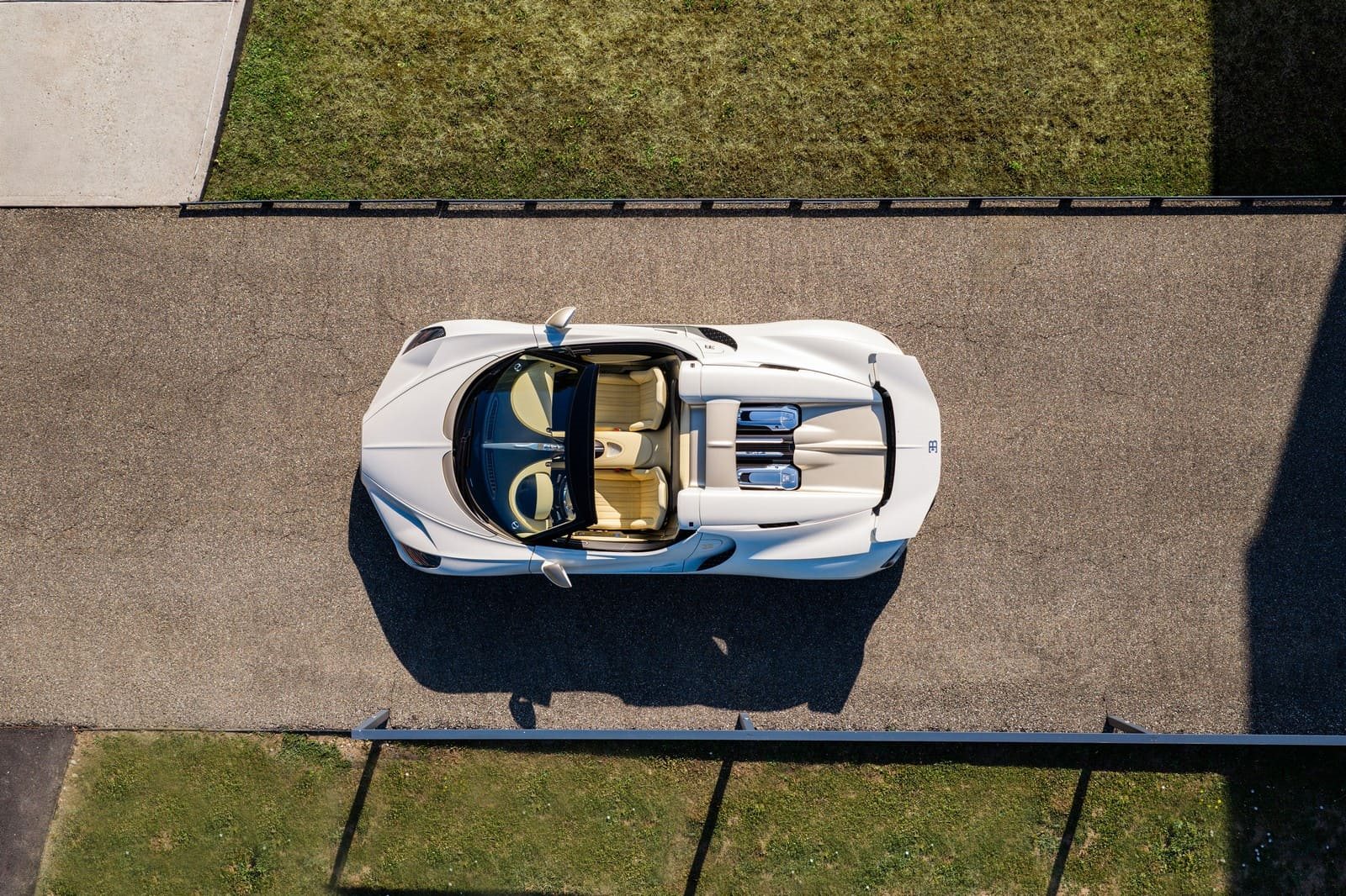 2026 - BUGATTI W16 MISTRAL ‘THE LAST OF ITS KIND’, foto 3