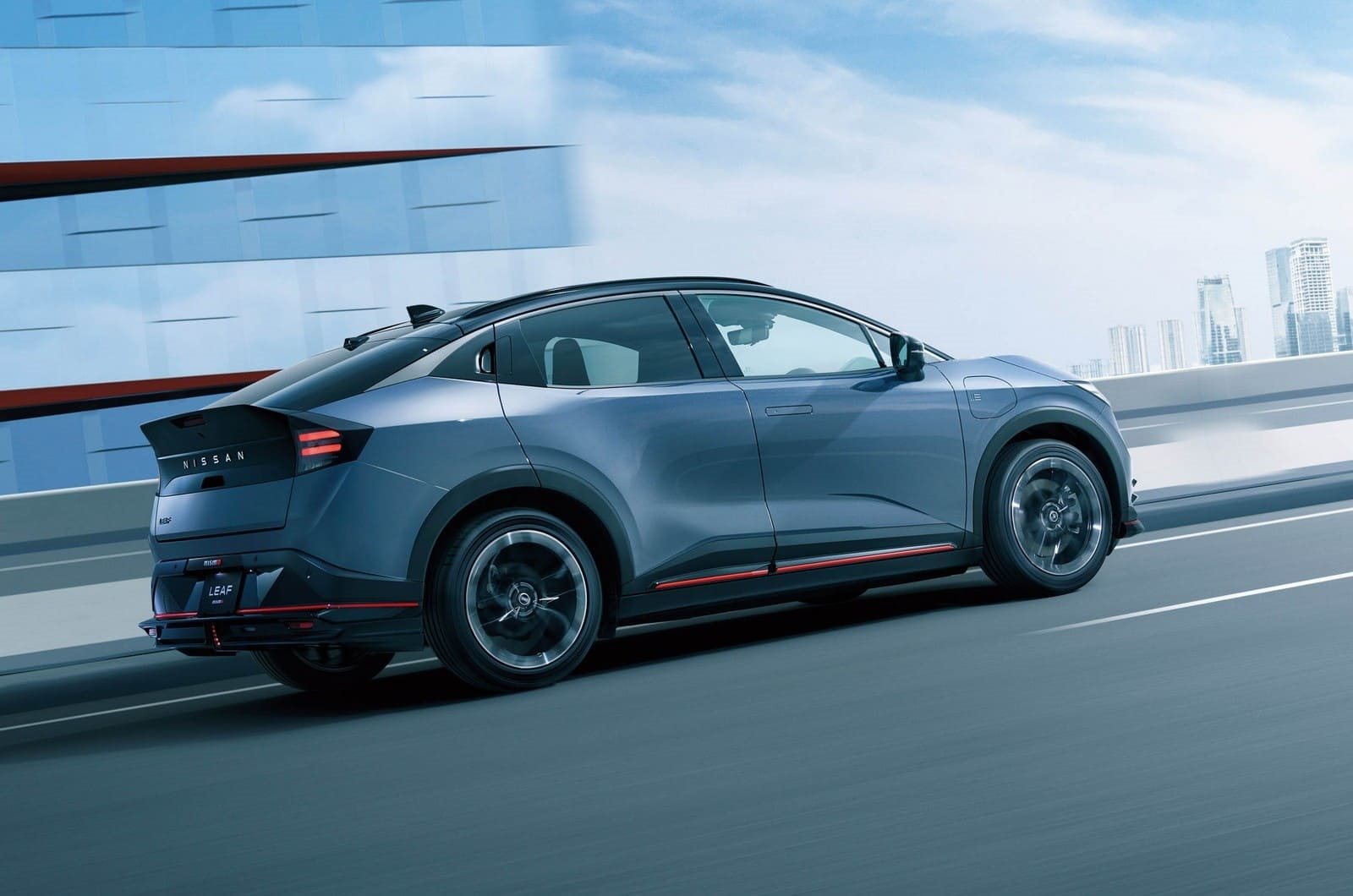 2027 - NISSAN LEAF NISMO, foto 7