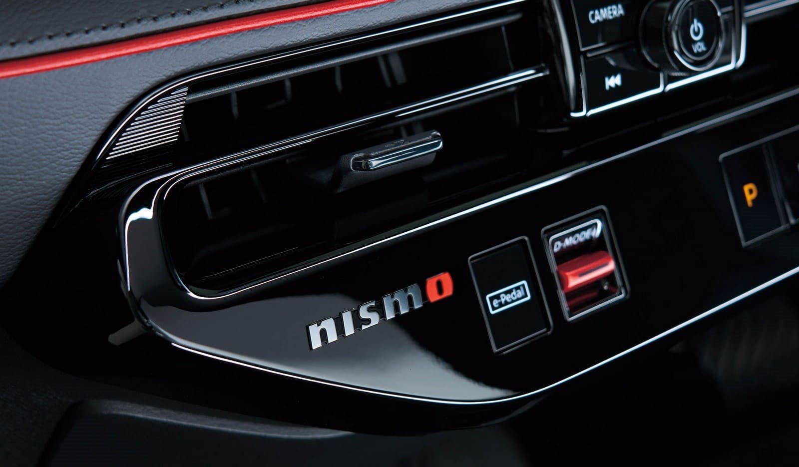 2027 - NISSAN LEAF NISMO, foto 14