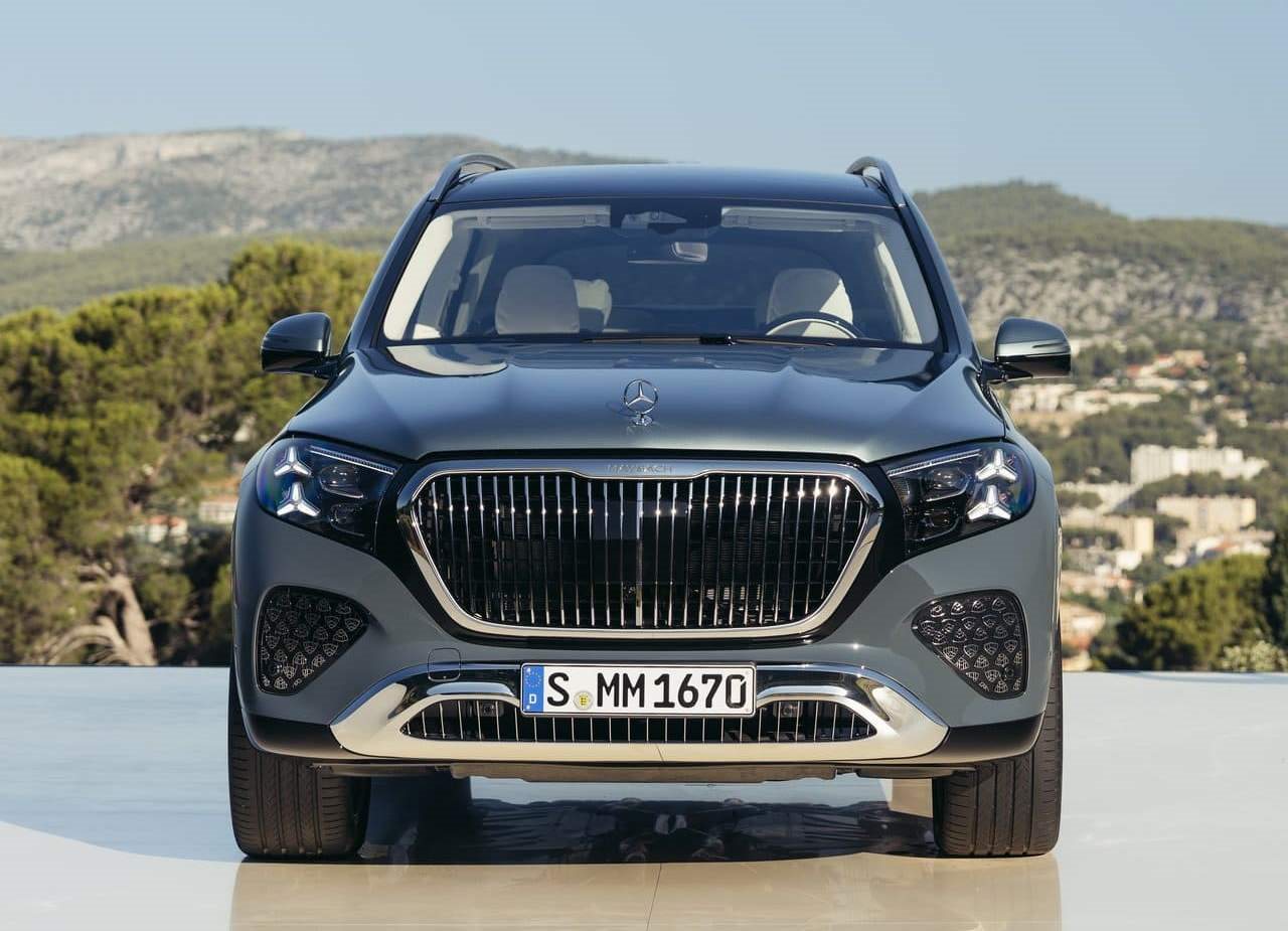 2027 - MERCEDES-MAYBACH GLS 680, foto 12