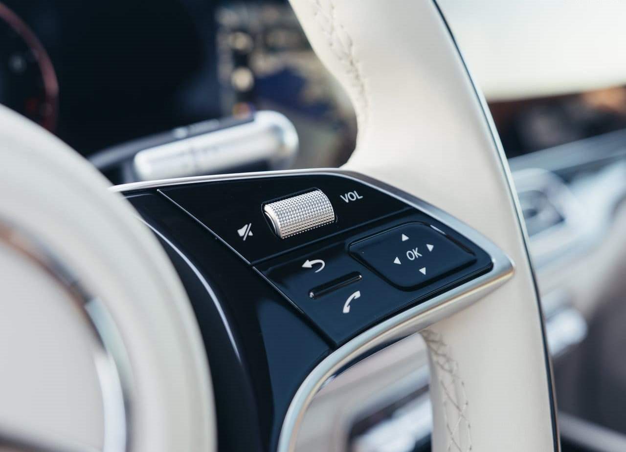 2027 - MERCEDES-MAYBACH GLS 680, foto 28