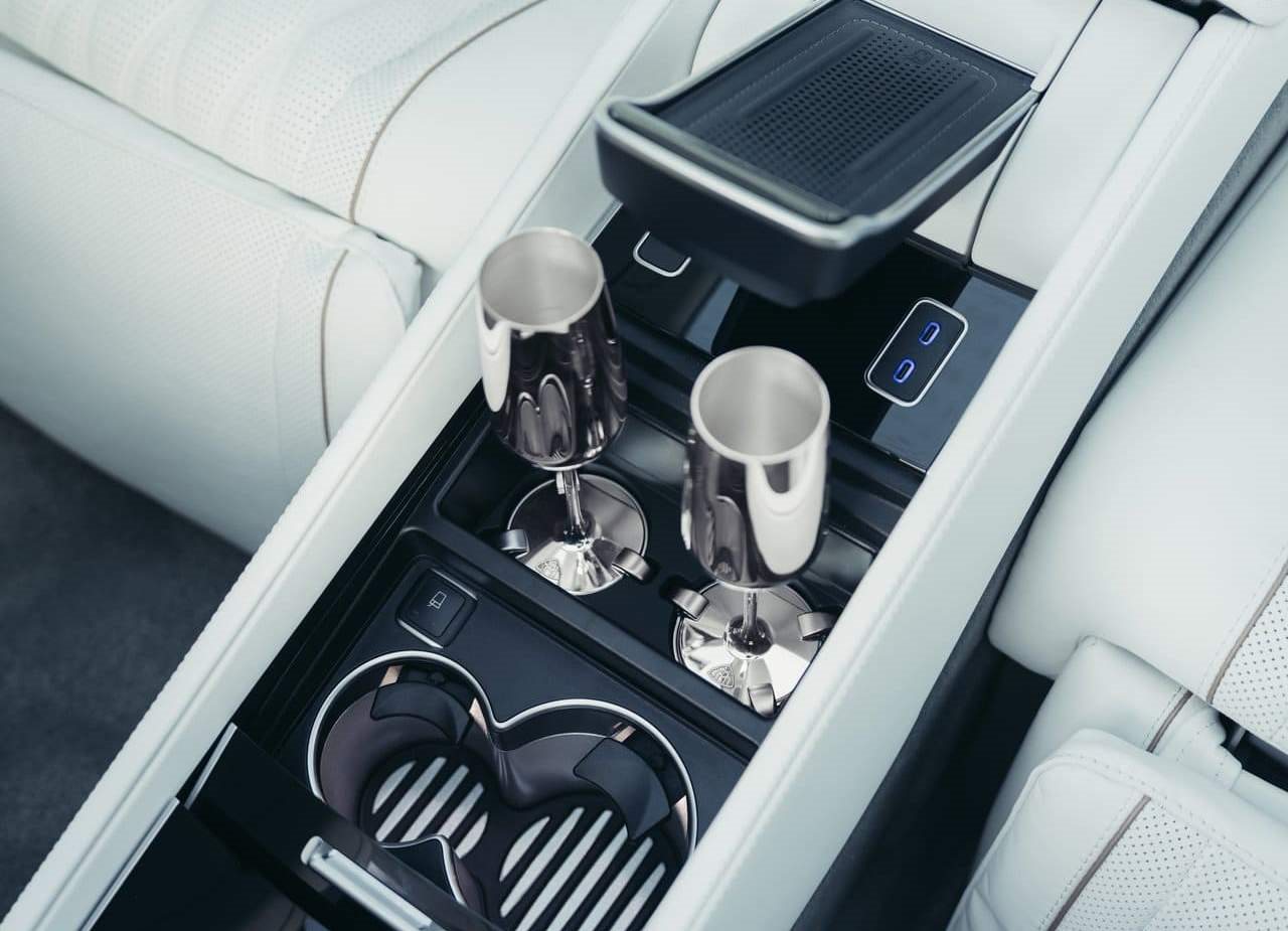2027 - MERCEDES-MAYBACH GLS 680, foto 33