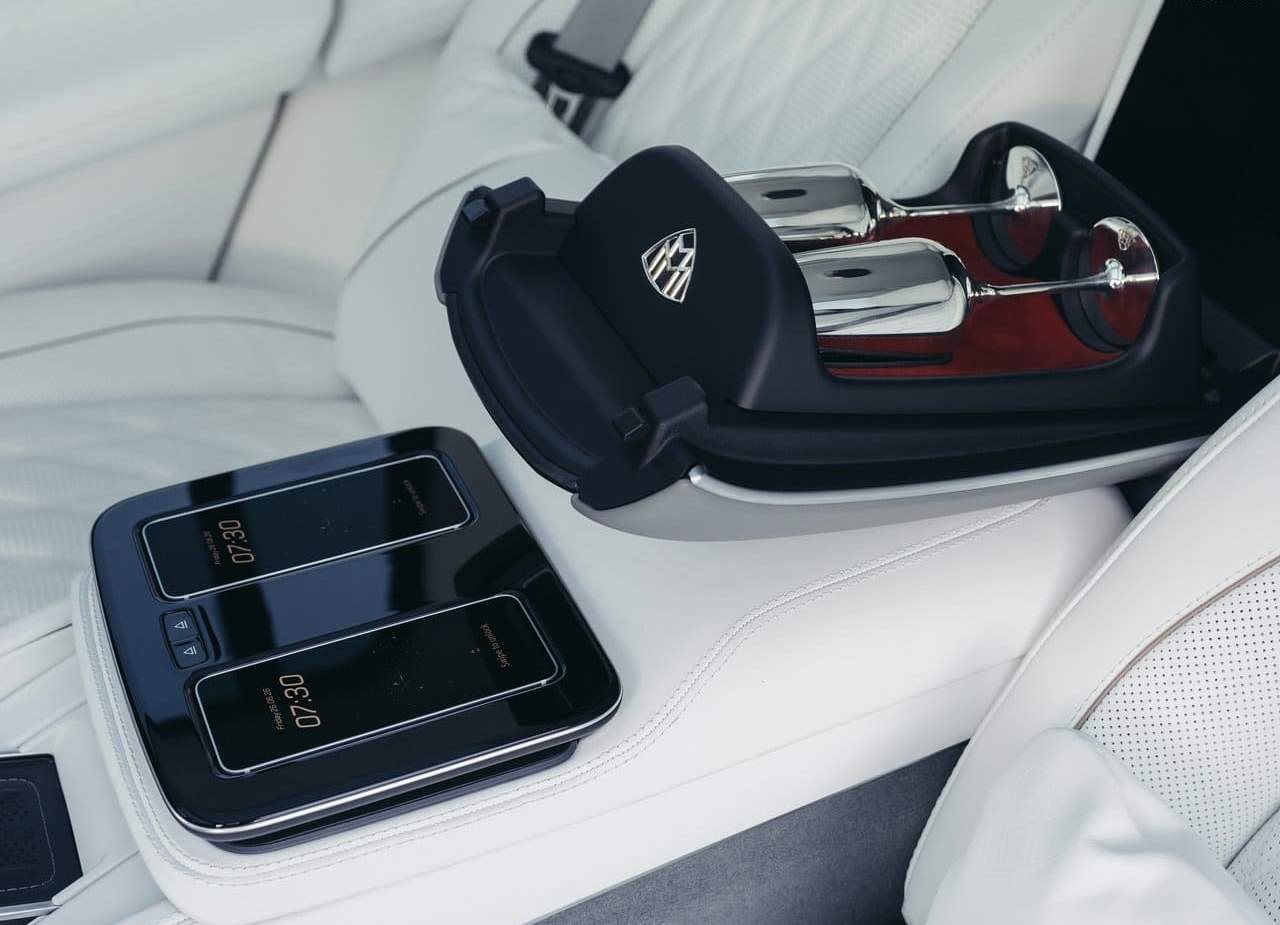 2027 - MERCEDES-MAYBACH GLS 680, foto 34