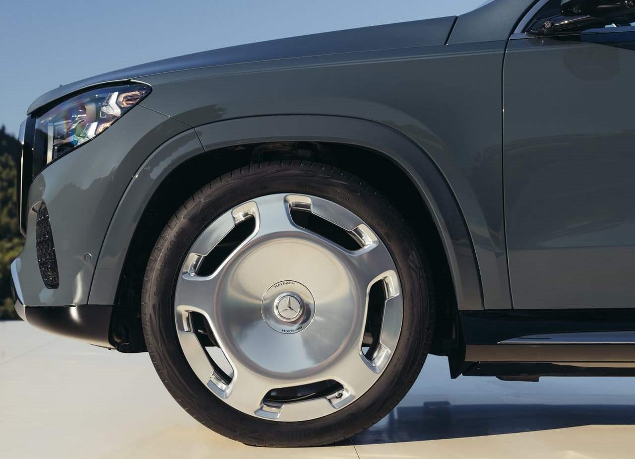 2027 - MERCEDES-MAYBACH GLS 680, foto 58