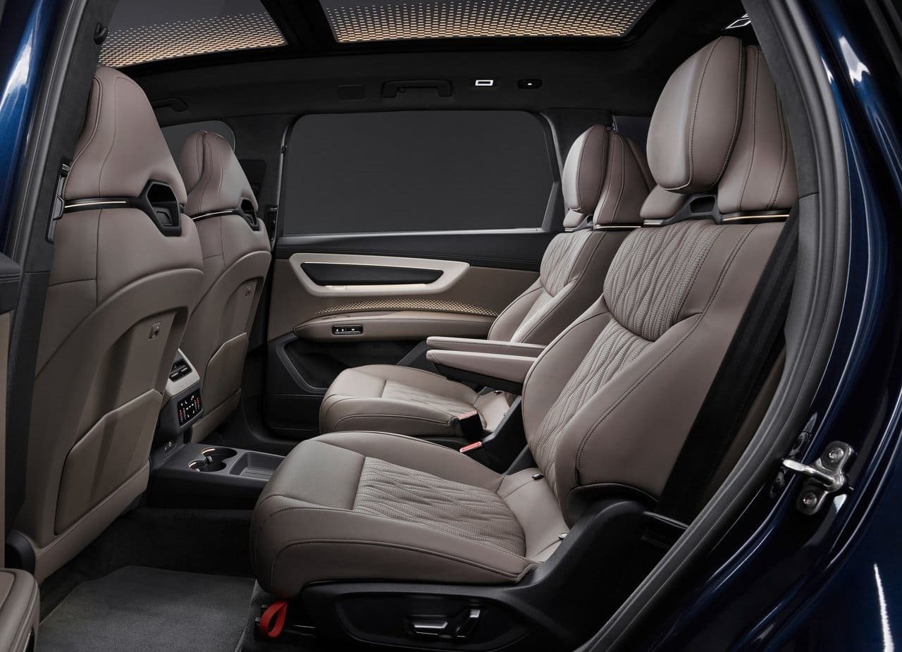 2027 - AUDI Q9, foto 18