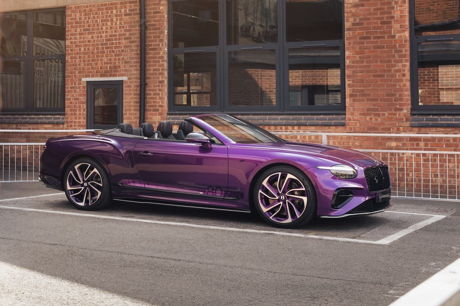 2027 - BENTLEY CONTINENTAL GTC S 80 YEARS, foto 2