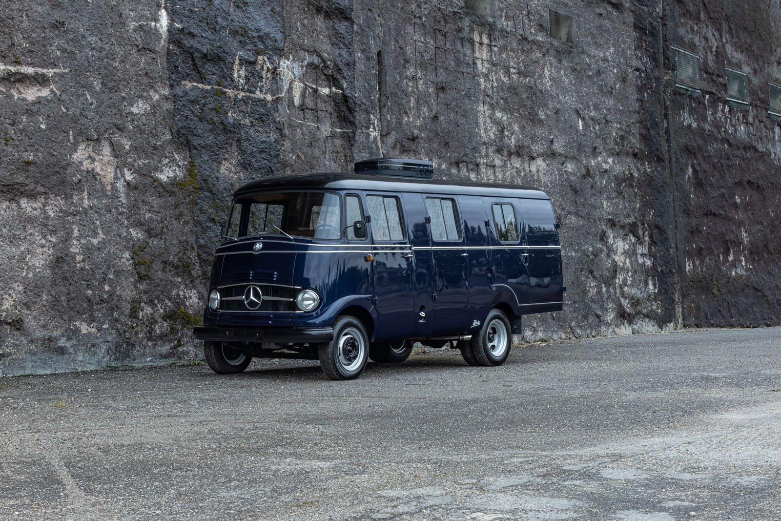 1963 - MERCEDES-BENZ LF319B BY CARL METZ, foto 1