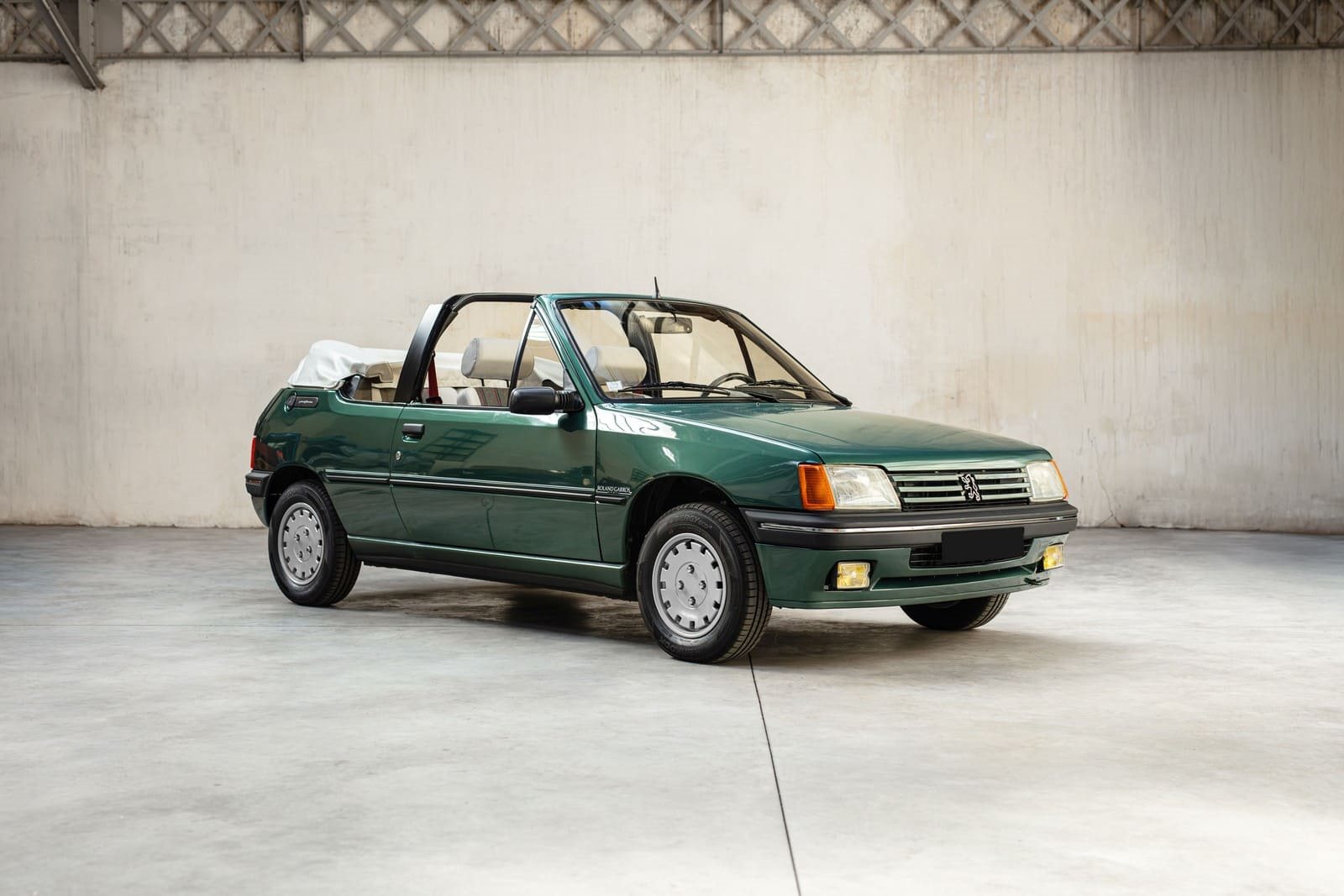 1990 - PEUGEOT 205 CABRIOLET ROLAND GARROS, foto 1