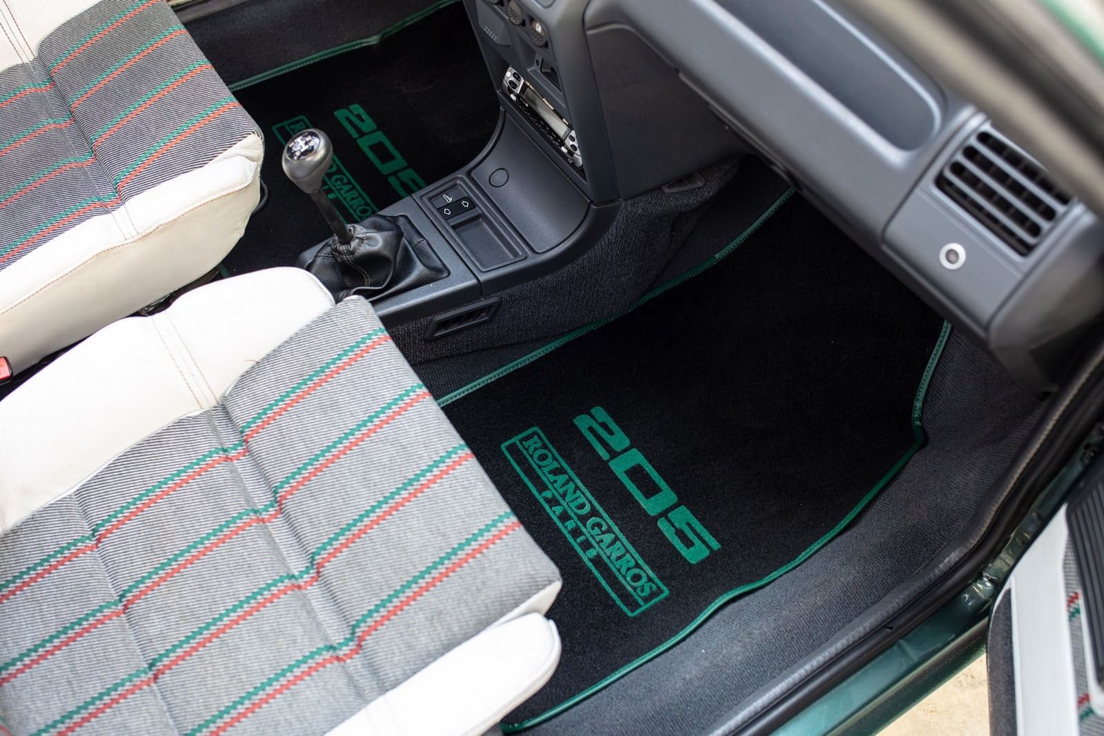 1990 - PEUGEOT 205 CABRIOLET ROLAND GARROS, foto 25