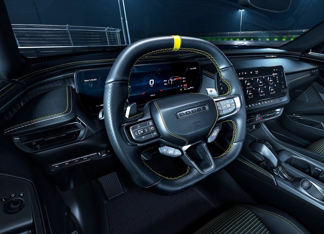 2027 - DODGE CHARGER SUPER BEE LAUNCH EDITION, foto 4