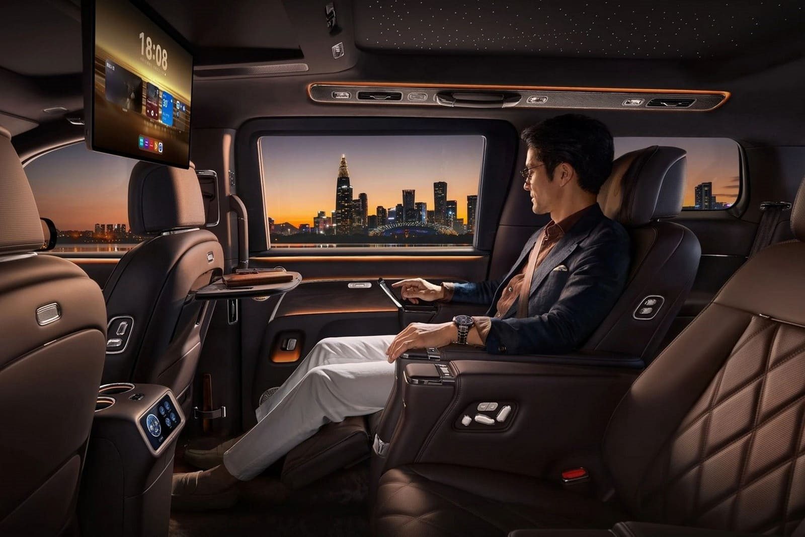 2026 - MAEXTRO V800, foto 24