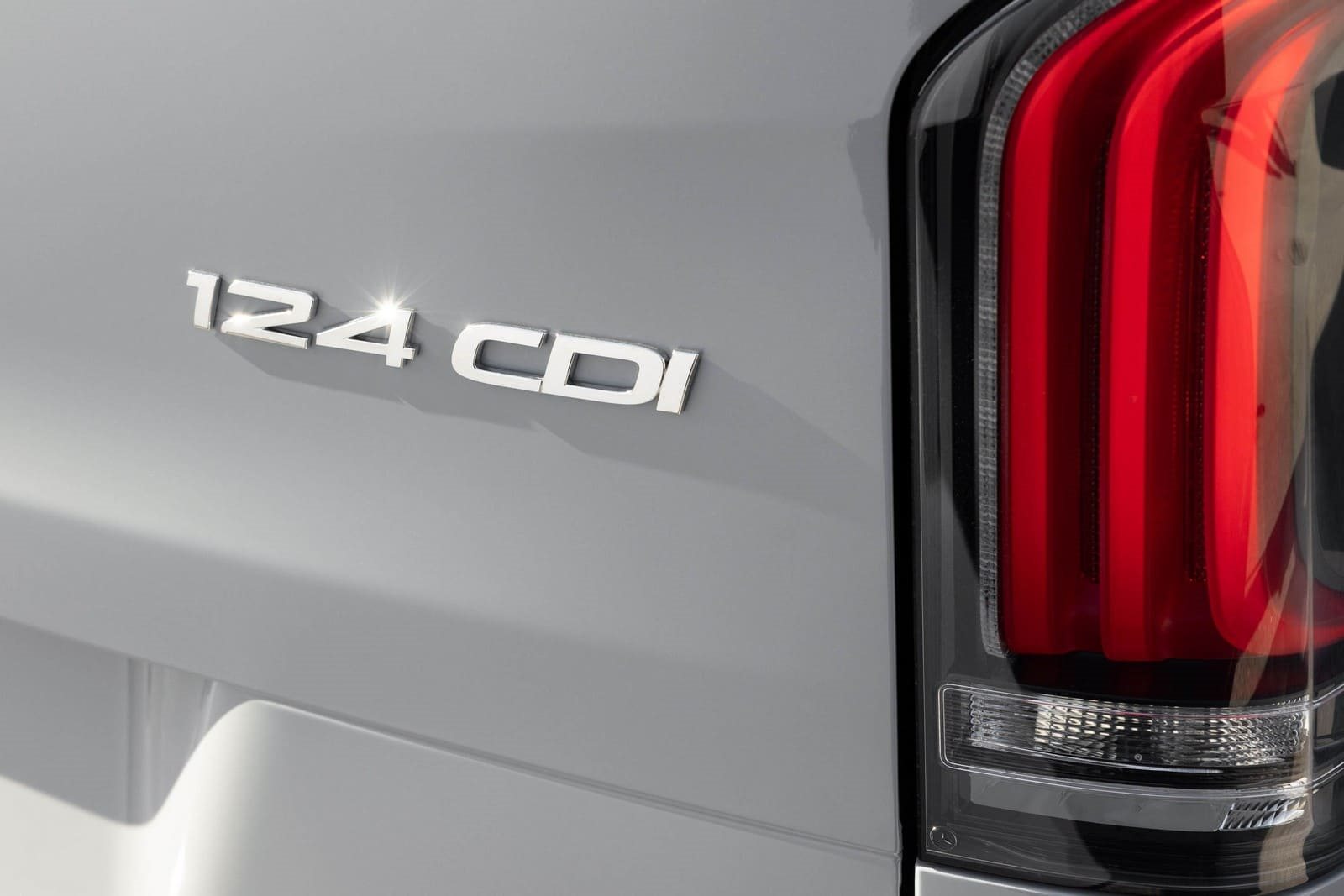 2026 - MERCEDES-BENZ VITO CREW CAB 30TH ANNIVERSARY EDITION, foto 10