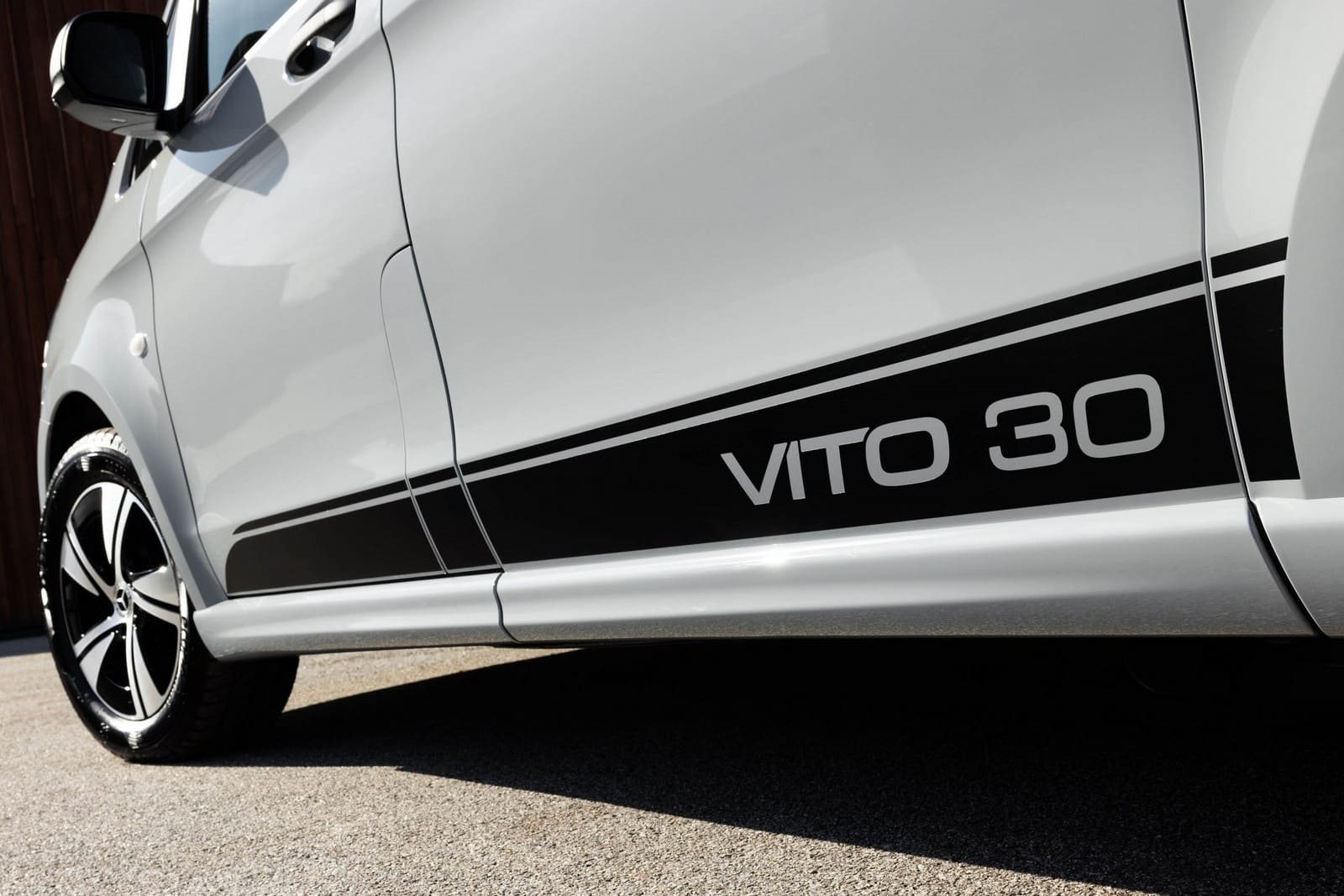 2026 - MERCEDES-BENZ VITO CREW CAB 30TH ANNIVERSARY EDITION, foto 11