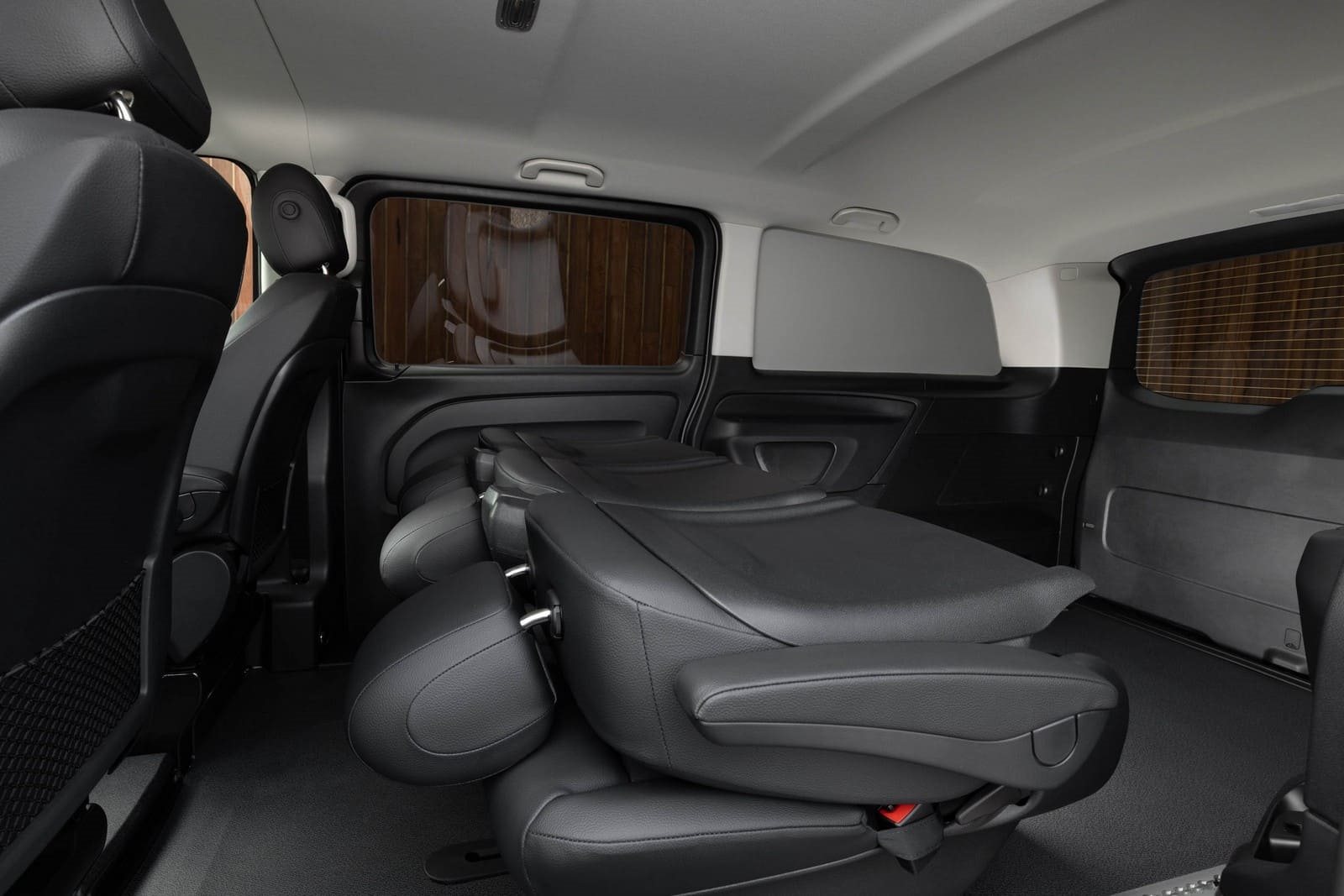 2026 - MERCEDES-BENZ VITO CREW CAB 30TH ANNIVERSARY EDITION, foto 17