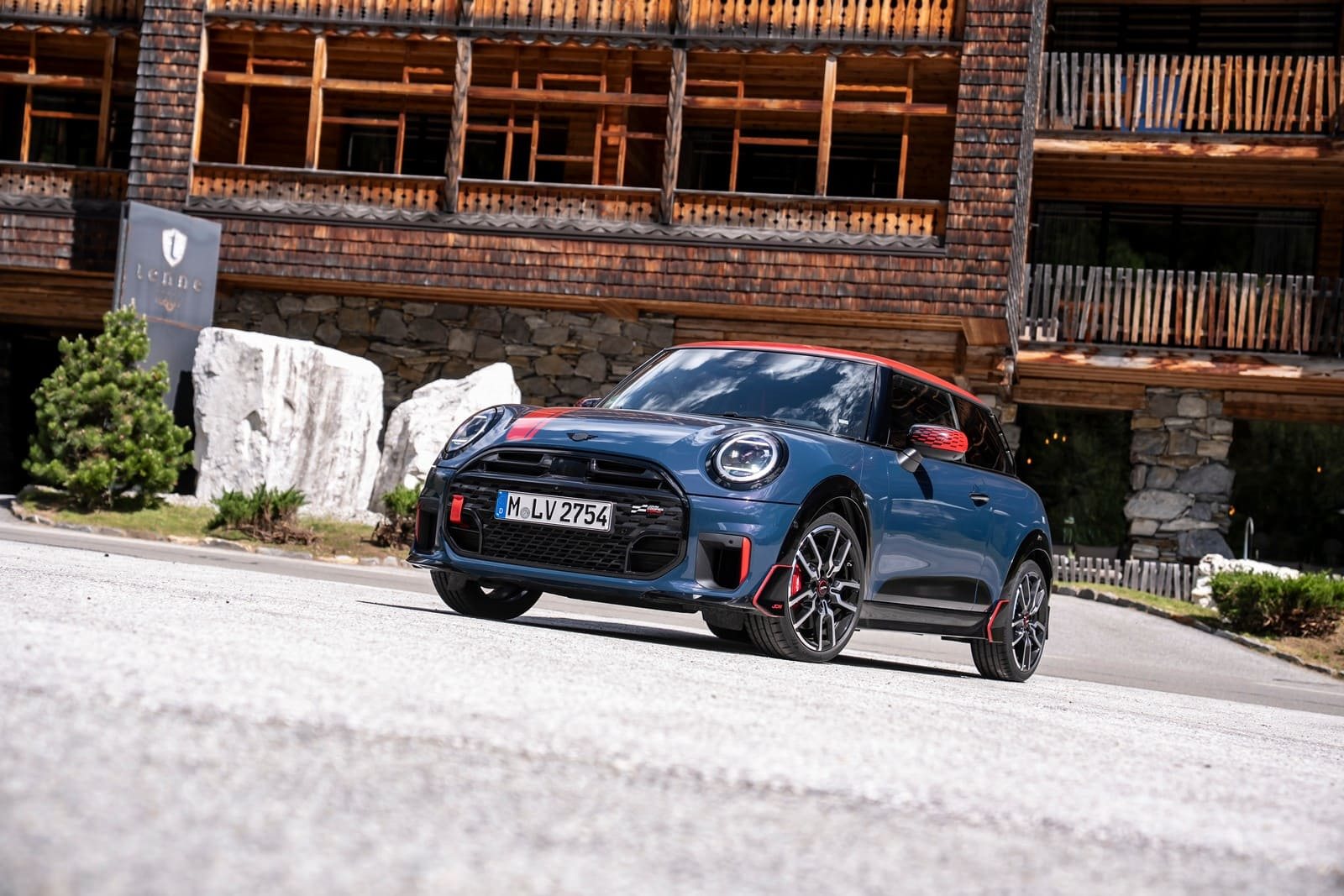 2026 - MINI JOHN COOPER WORKS WITH GENUINE ACCESSORIES, foto 2