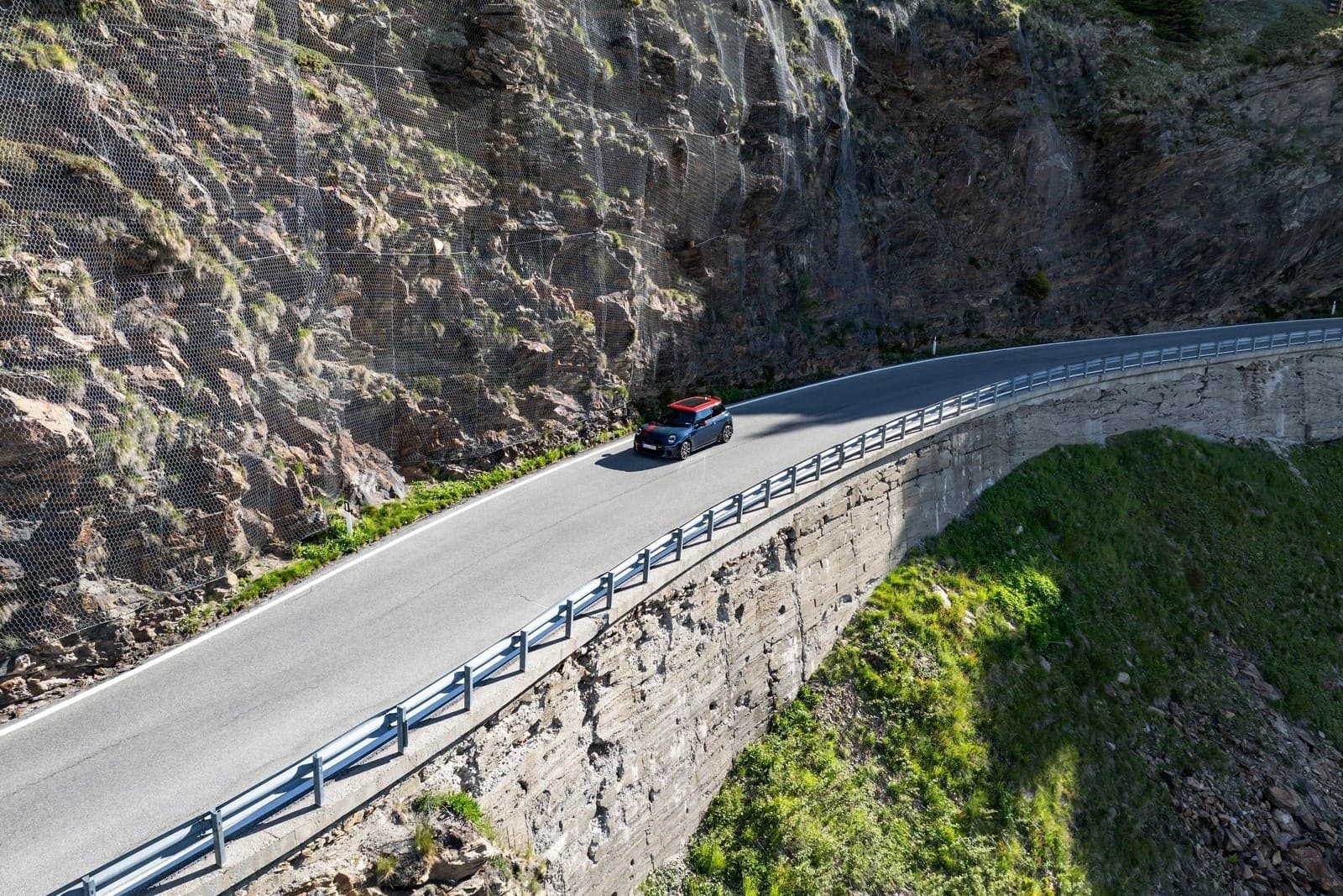 2026 - MINI JOHN COOPER WORKS WITH GENUINE ACCESSORIES, foto 33