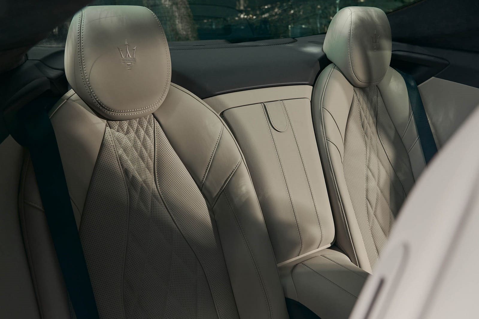 2027 - MASERATI GRANTURISMO 490 CV, foto 25