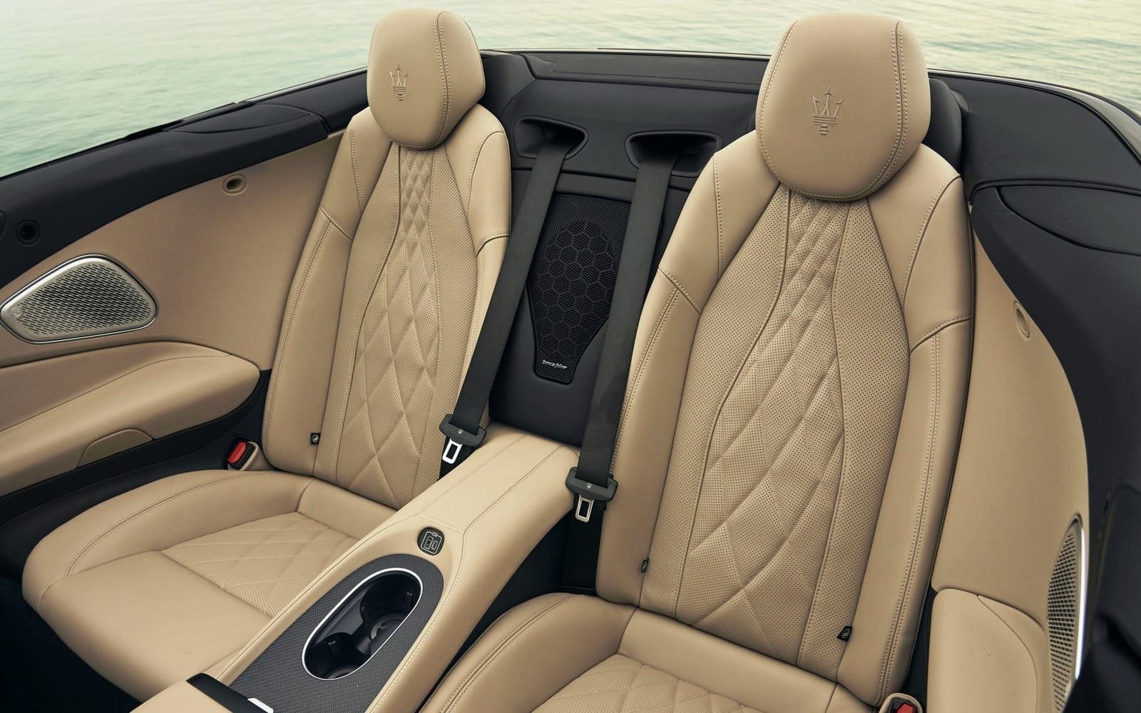 2027 - MASERATI GRANCABRIO 490 CV, foto 29