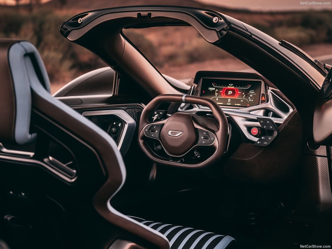 2027 - CZINGER 21C SPYDER, foto 19