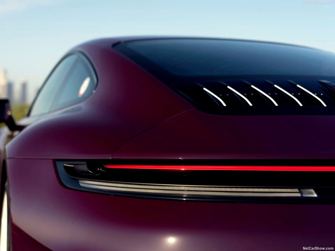 2027 - PORSCHE 911 CARRERA S WITH MT PACKAGE, foto 23