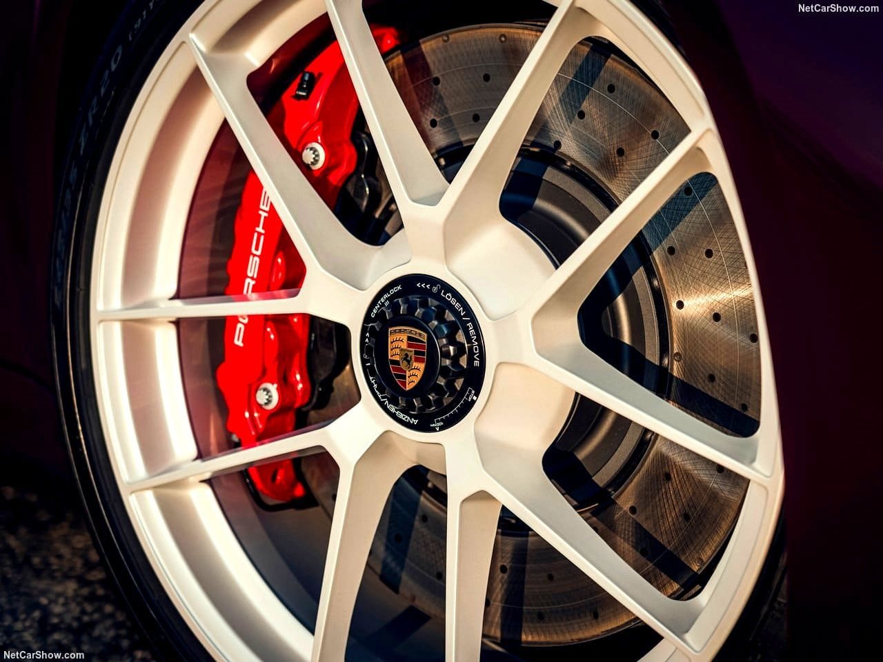 2027 - PORSCHE 911 CARRERA S WITH MT PACKAGE, foto 25