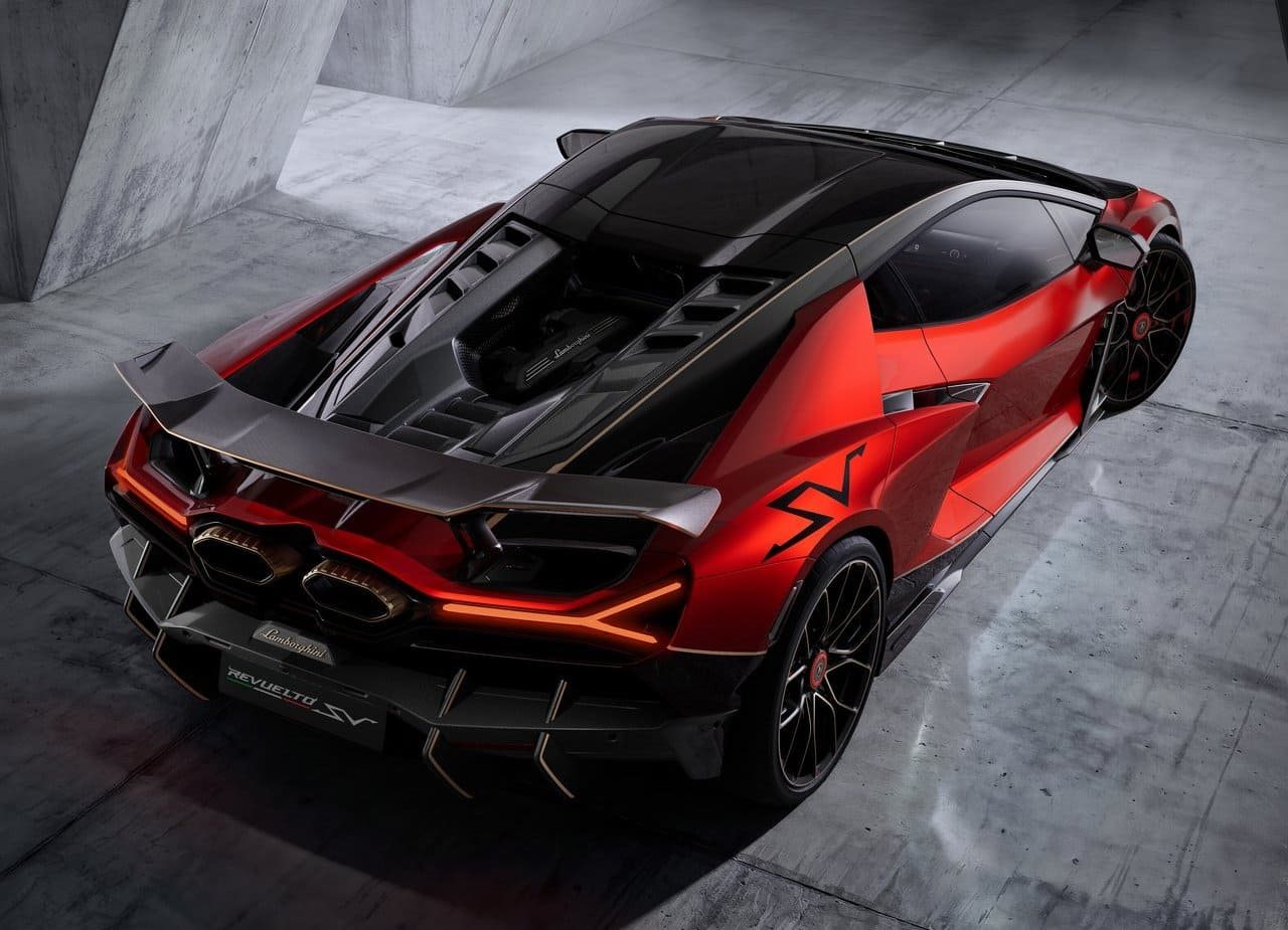 2027 - LAMBORGHINI REVUELTO SV, foto 3