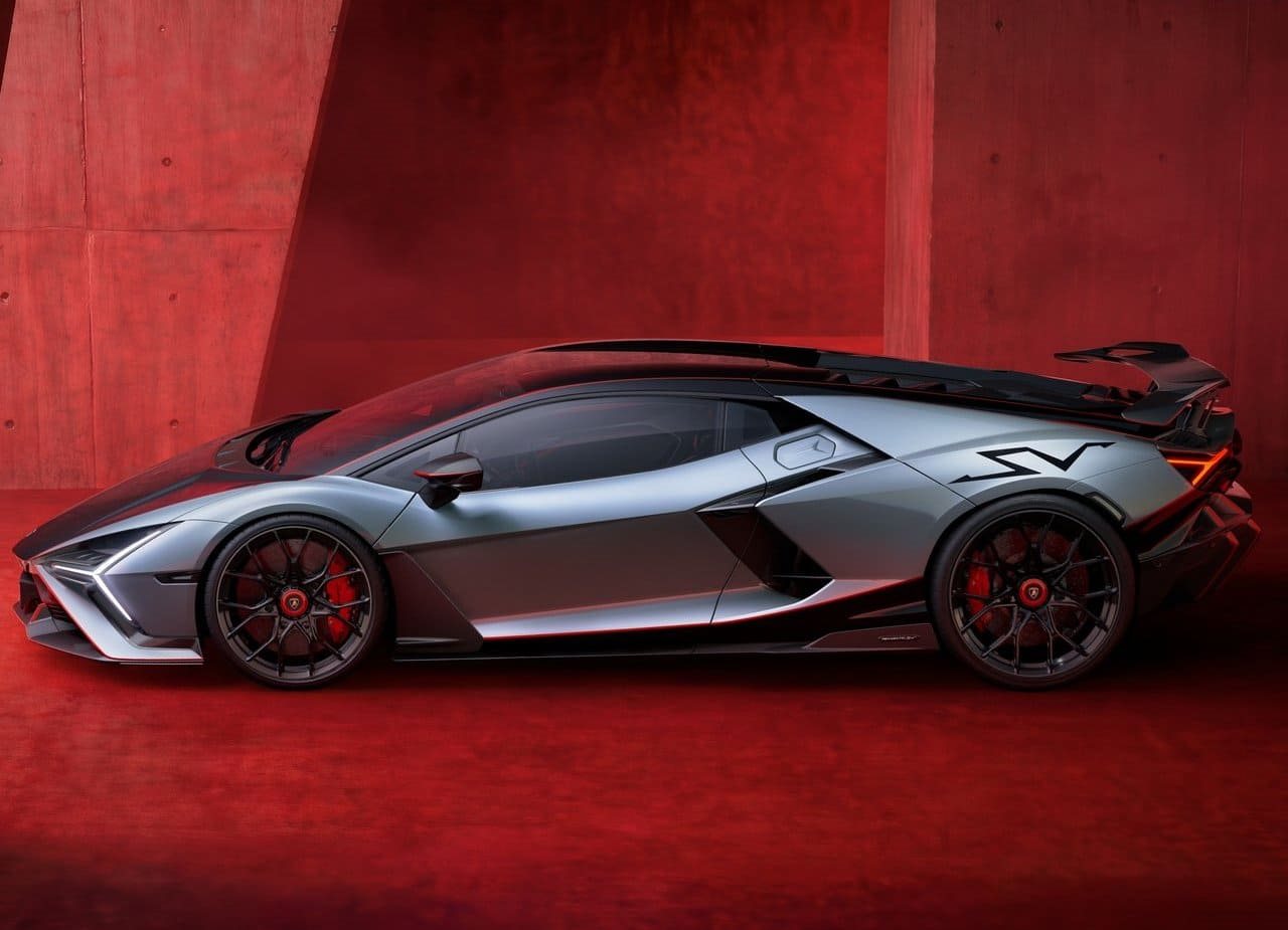 2027 - LAMBORGHINI REVUELTO SV, foto 7
