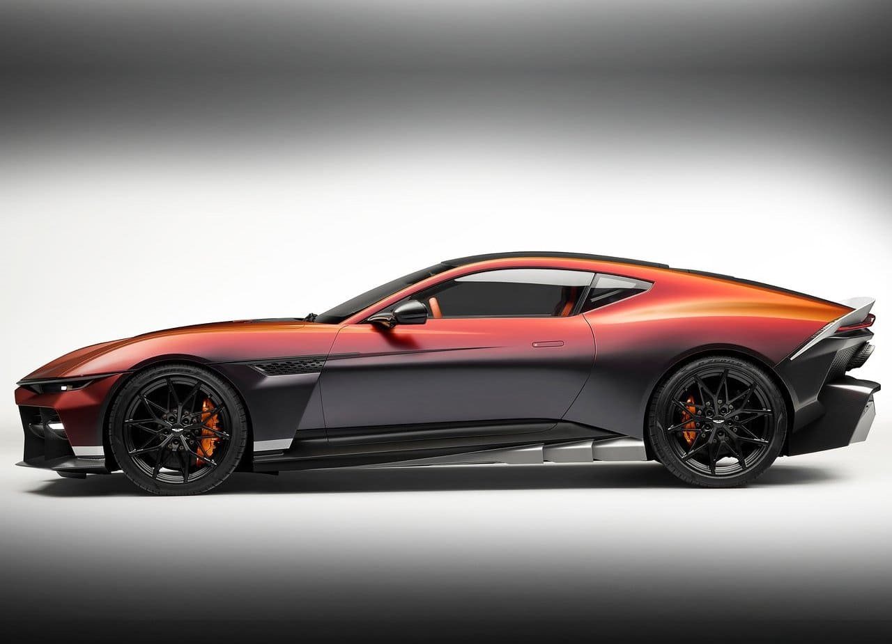 2028 - ASTON MARTIN VALEN, foto 3
