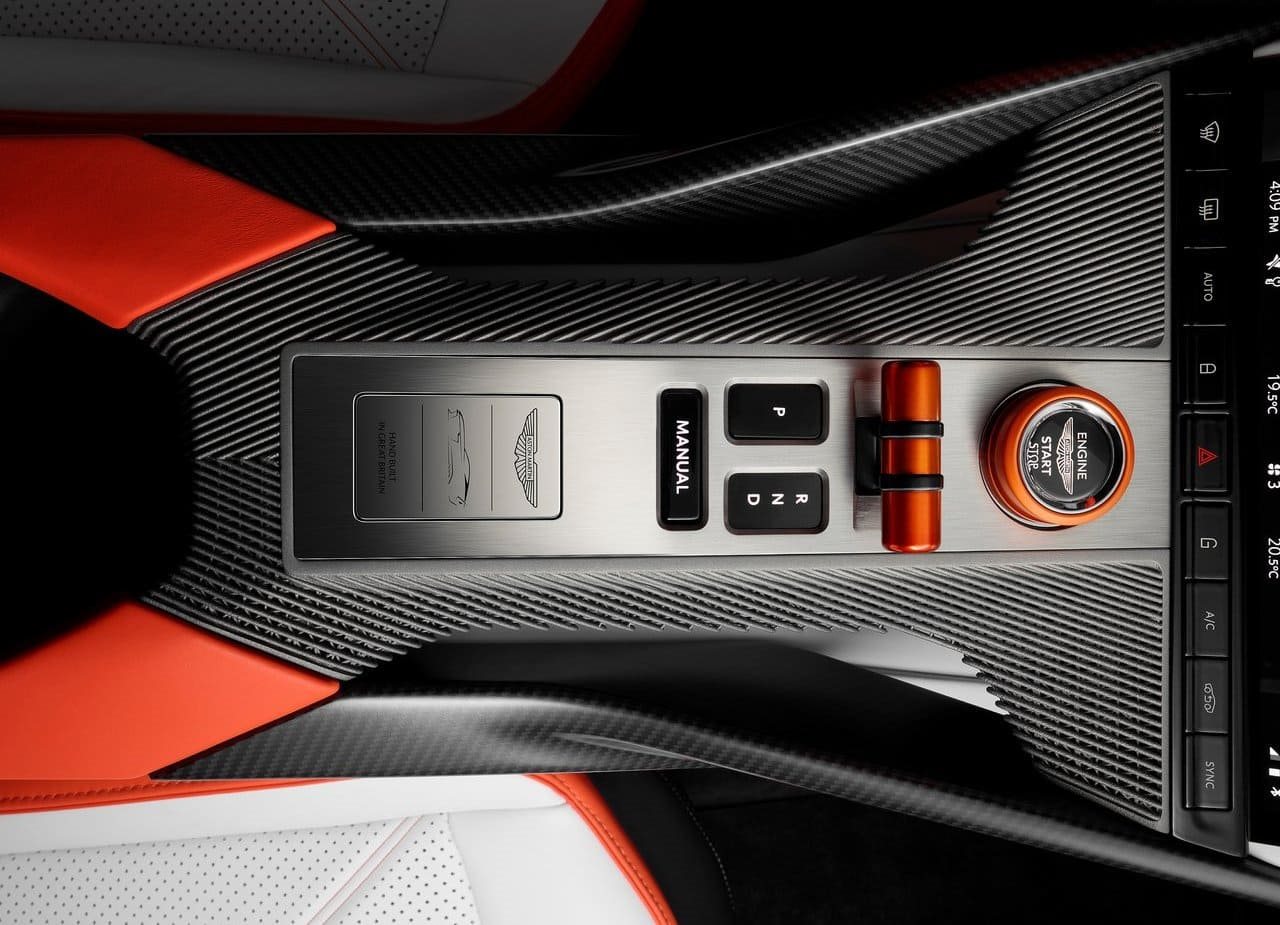 2028 - ASTON MARTIN VALEN, foto 15