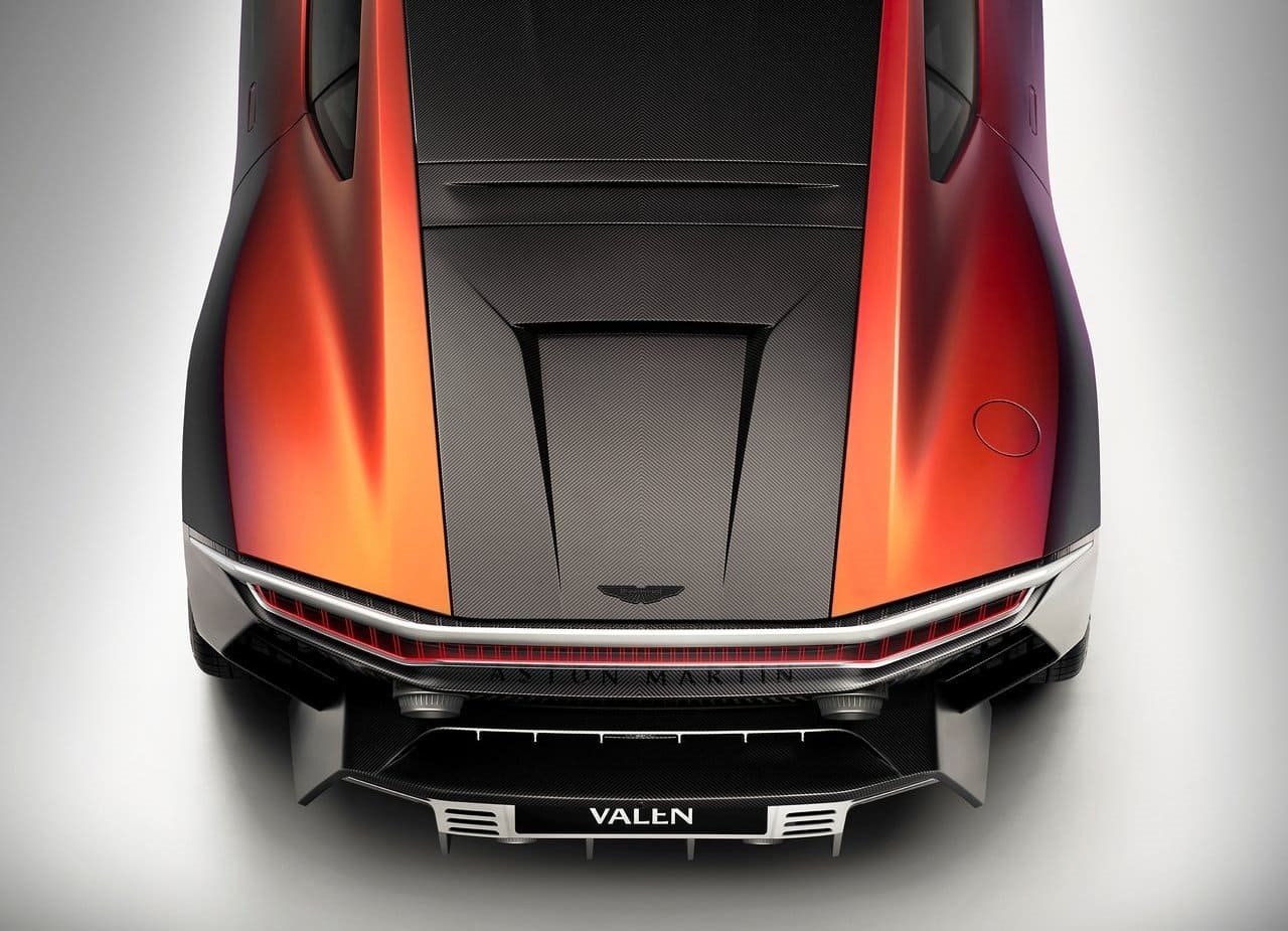 2028 - ASTON MARTIN VALEN, foto 19