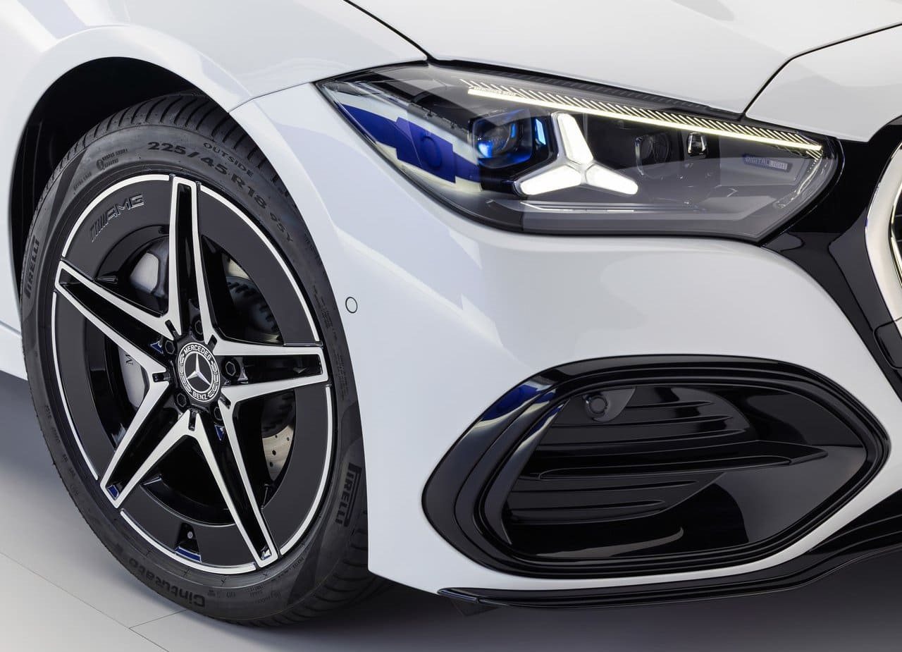 2027 - MERCEDES-BENZ C-CLASS SEDAN, foto 17