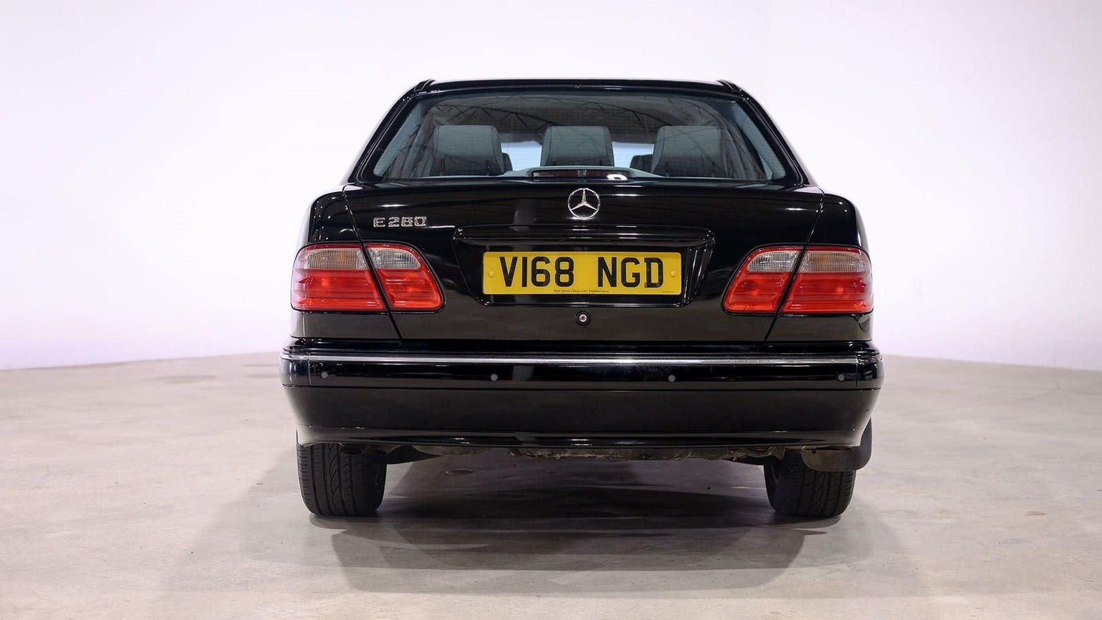 MERCEDES-BENZ E 280 LIMOUSINE, foto 5