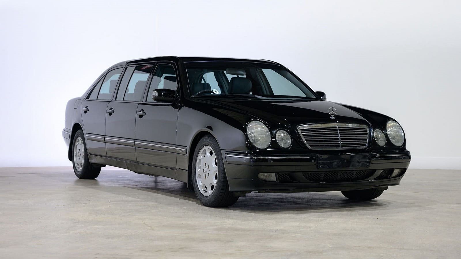 MERCEDES-BENZ E 280 LIMOUSINE, foto 8