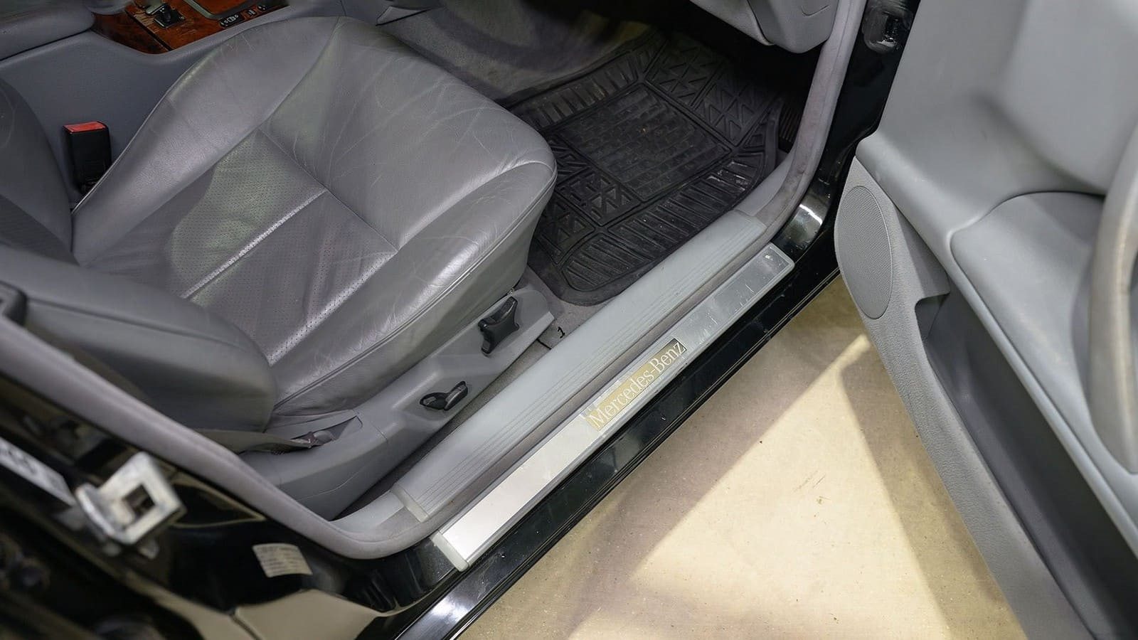 MERCEDES-BENZ E 280 LIMOUSINE, foto 44