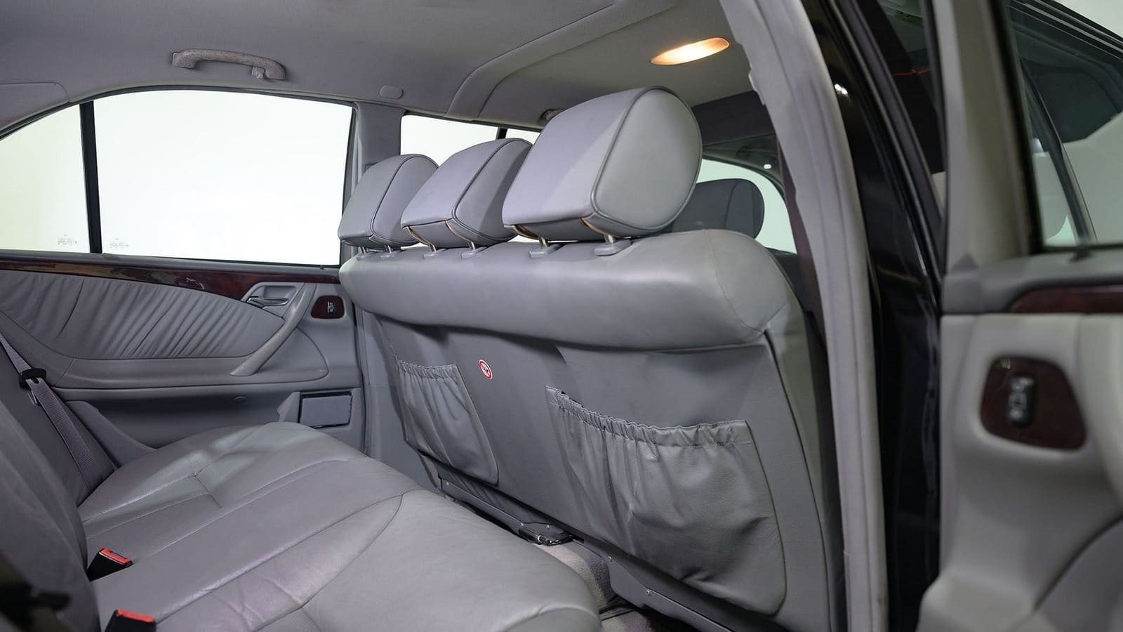 MERCEDES-BENZ E 280 LIMOUSINE, foto 64