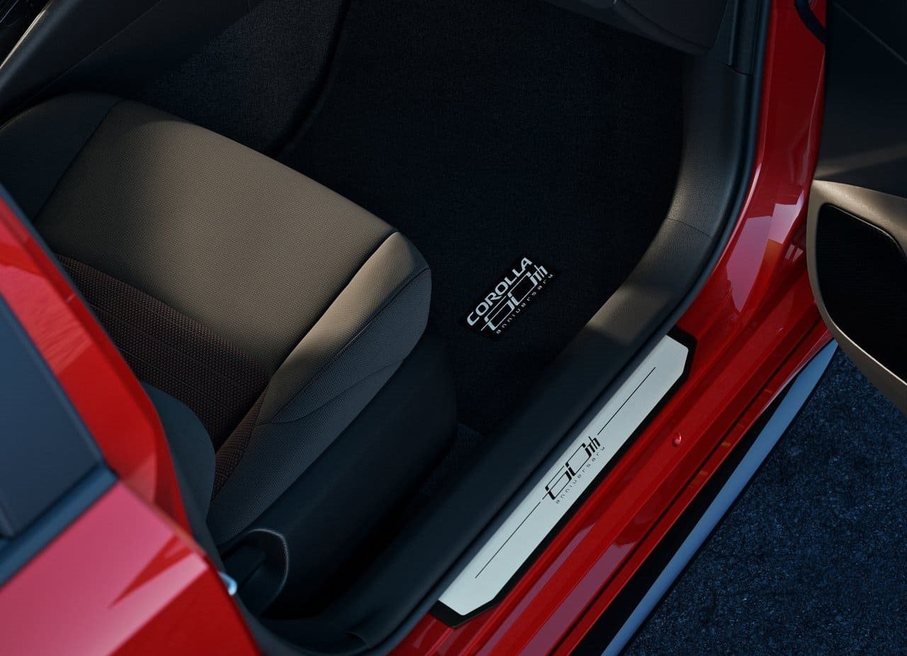 2027 - TOYOTA COROLLA 60TH ANNIVERSARY SPECIAL EDITION, foto 9
