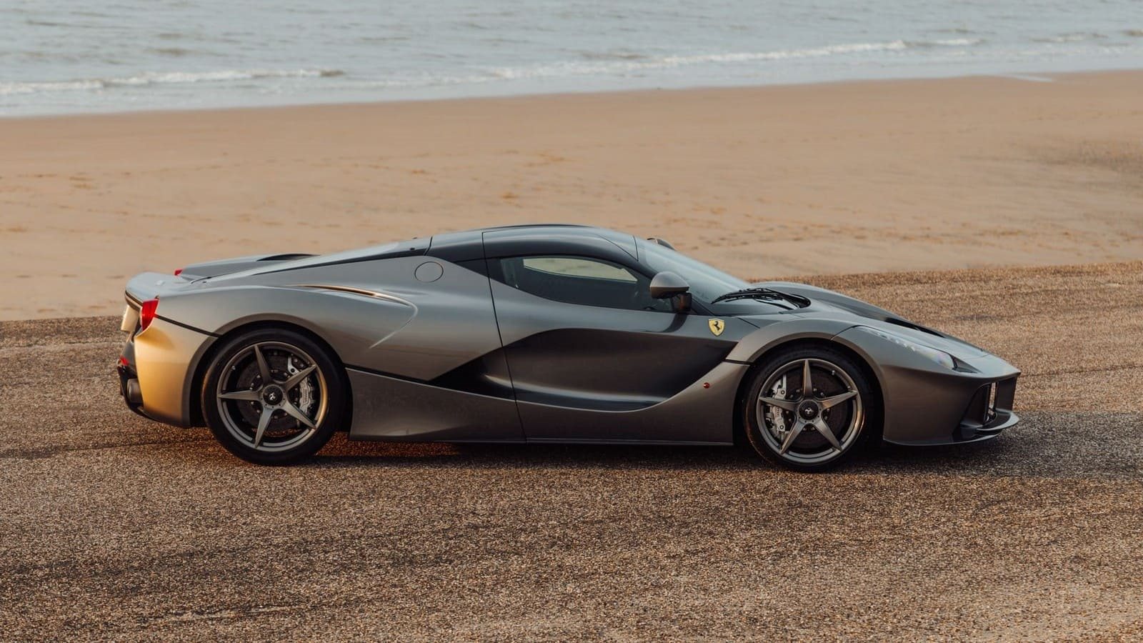 FERRARI LaFERRARI, foto 2