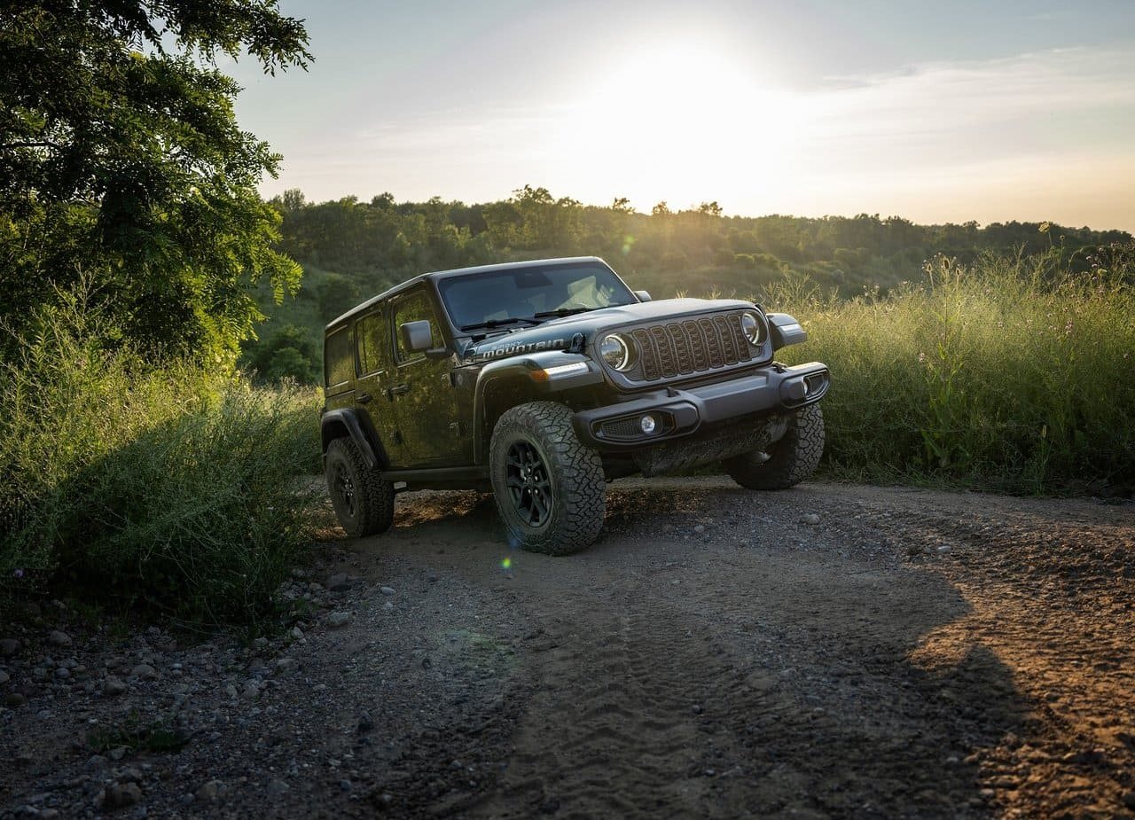 2027 - JEEP WRANGLER SMOKY MOUNTAIN SPECIAL EDITION, foto 2