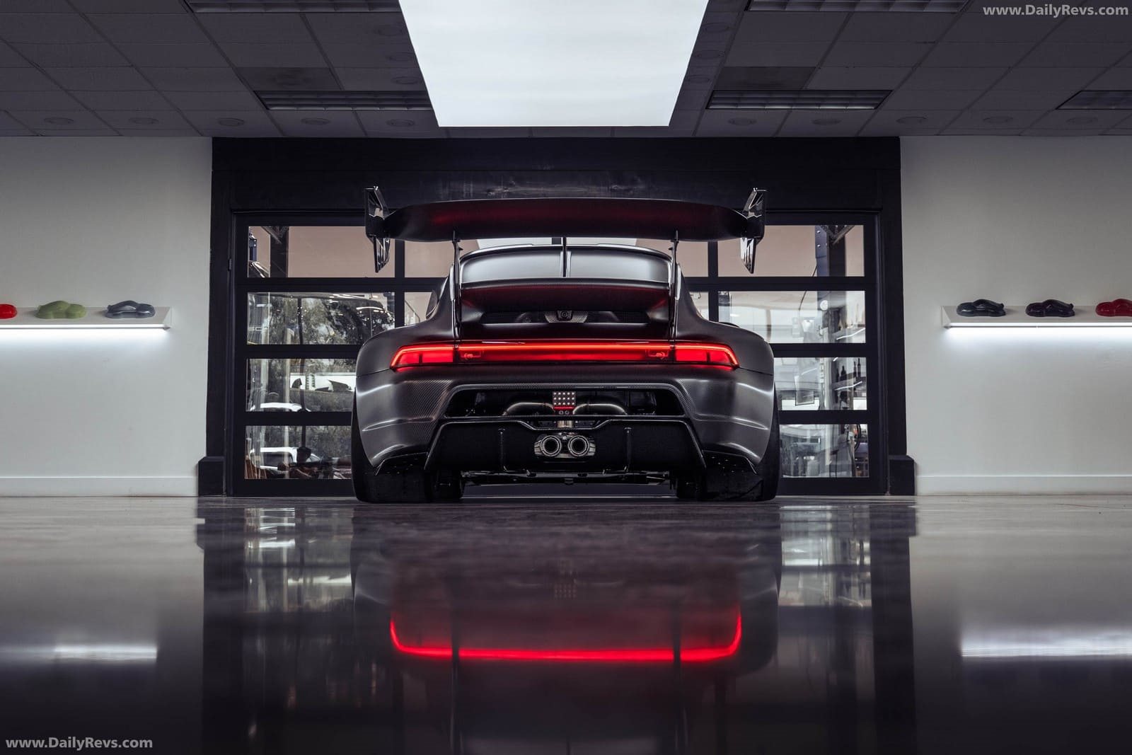2027 - PORSCHE 911 GXR-EVO BY GUNTHER WERKS, foto 18