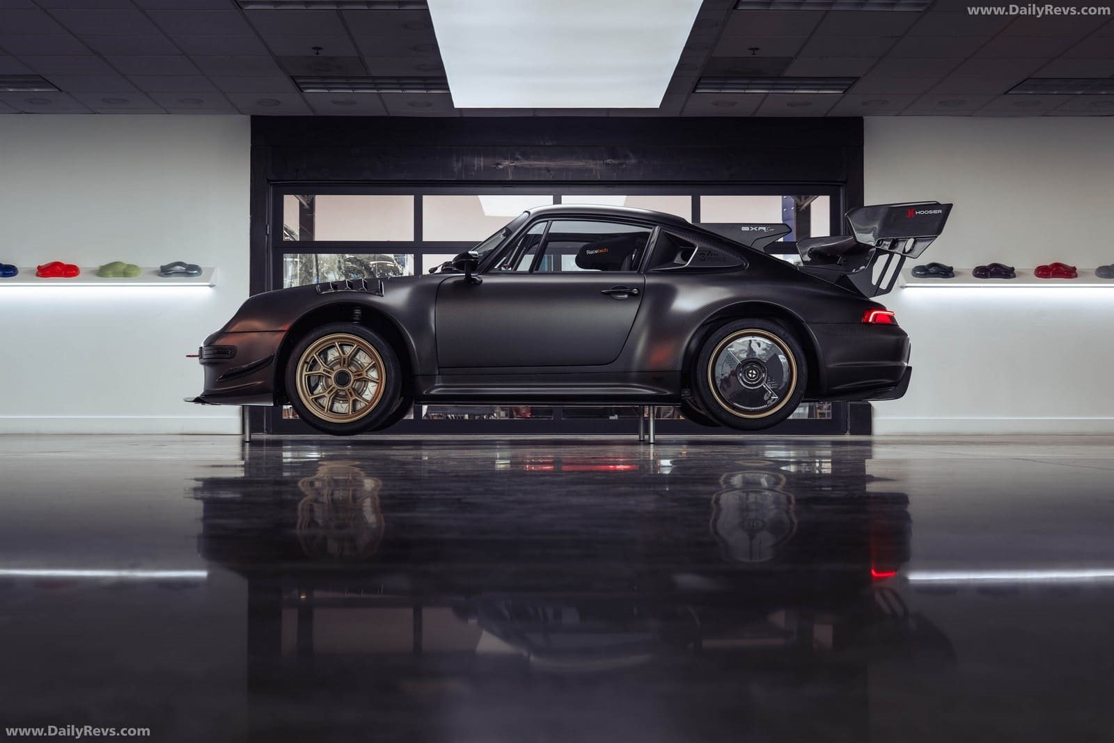 2027 - PORSCHE 911 GXR-EVO BY GUNTHER WERKS, foto 28