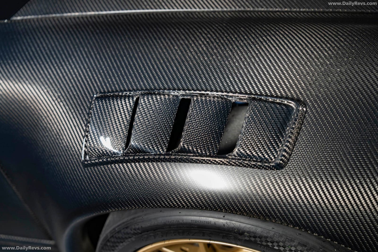 2027 - PORSCHE 911 GXR-EVO BY GUNTHER WERKS, foto 35