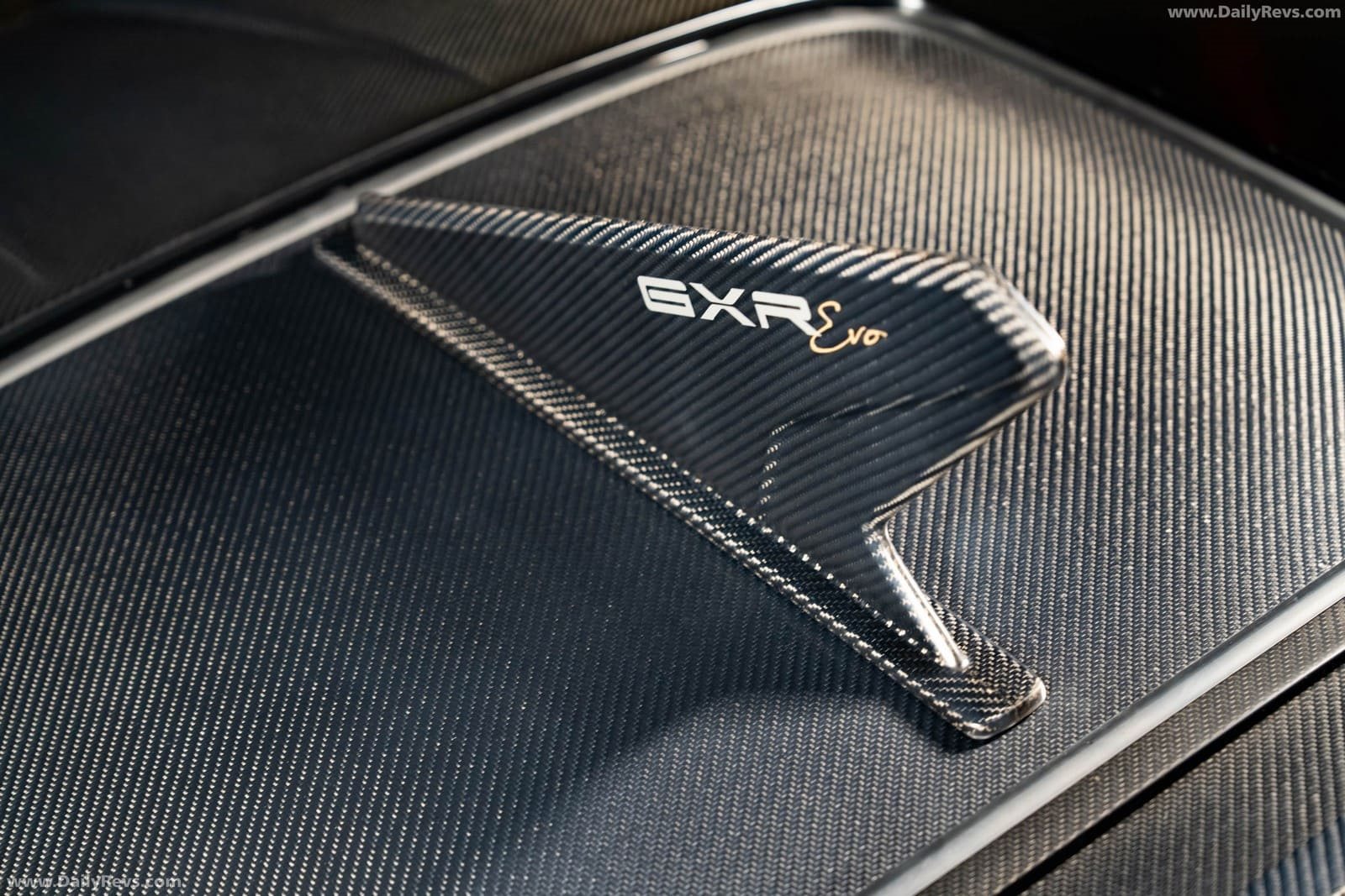 2027 - PORSCHE 911 GXR-EVO BY GUNTHER WERKS, foto 45